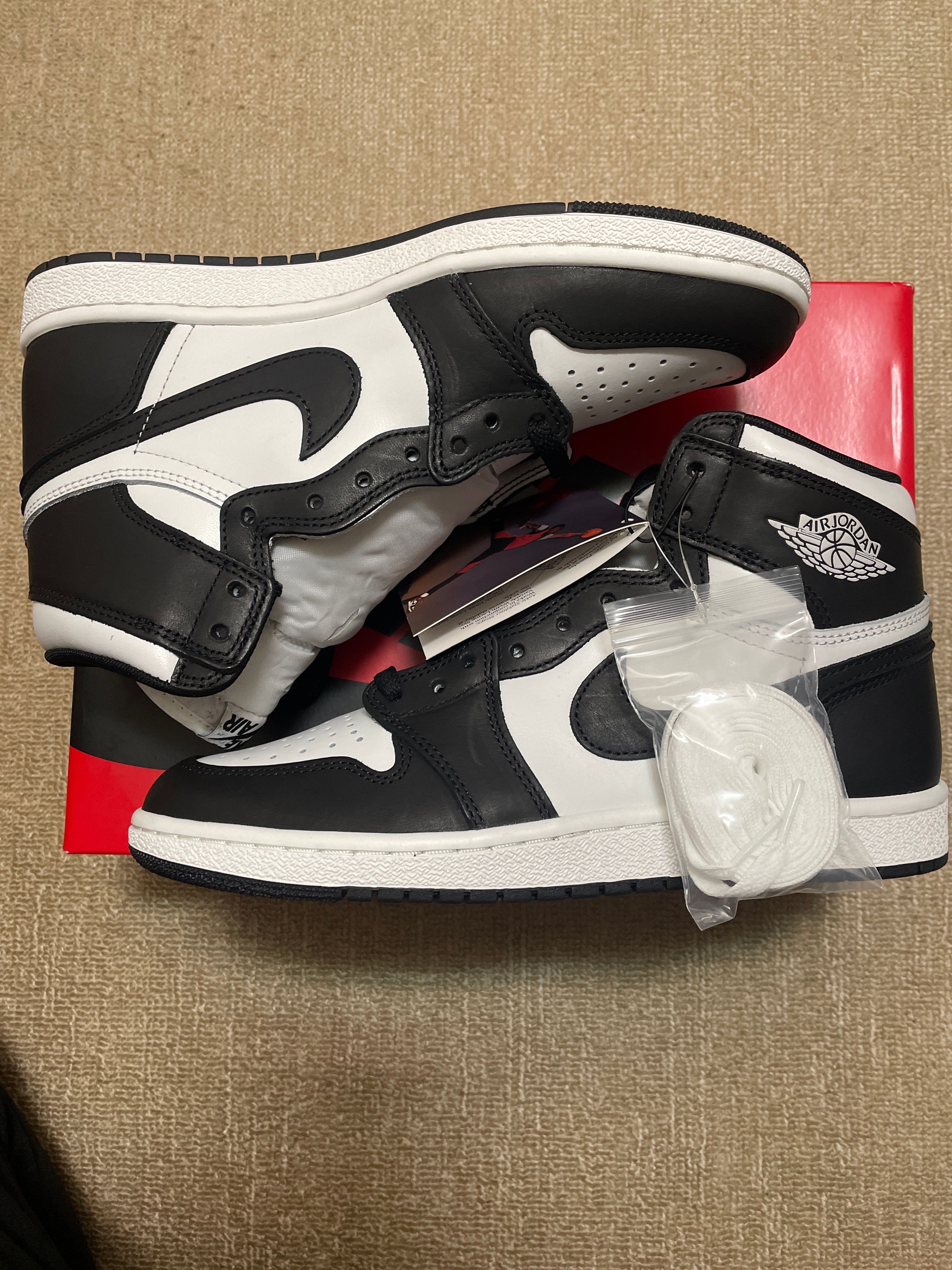 Nike Air Jordan 1 High '85 "Black/White"