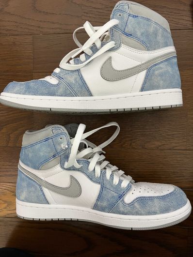 Nike Air Jordan 1 High OG "Hyper Royal"