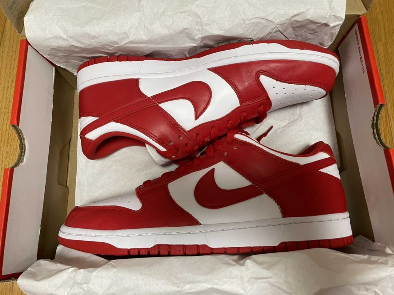 Nike Dunk Low SP "White and University Red"