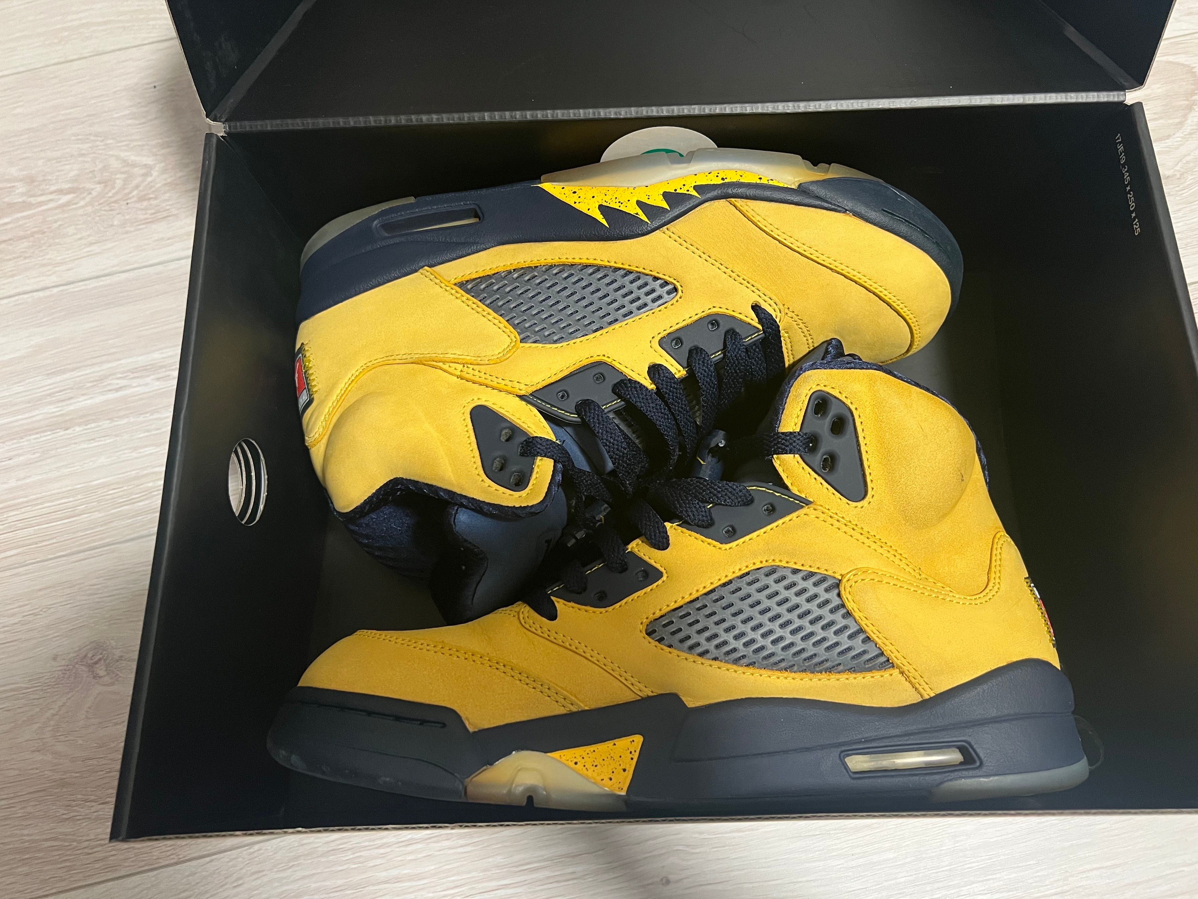 NIKE AIR JORDAN 5 "MICHIGAN"