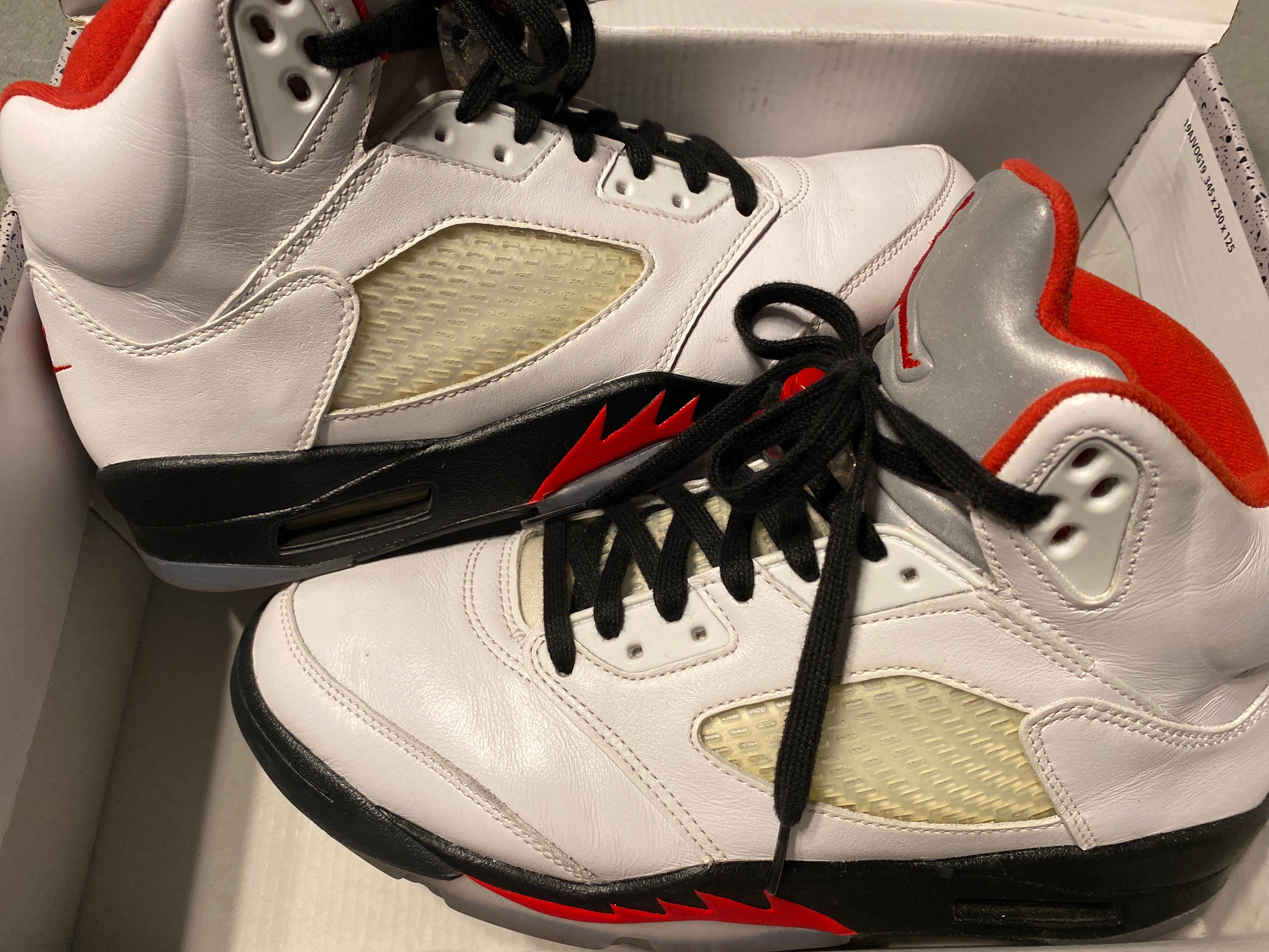 Nike Air Jordan 5 Retro "Fire Red" (2020)