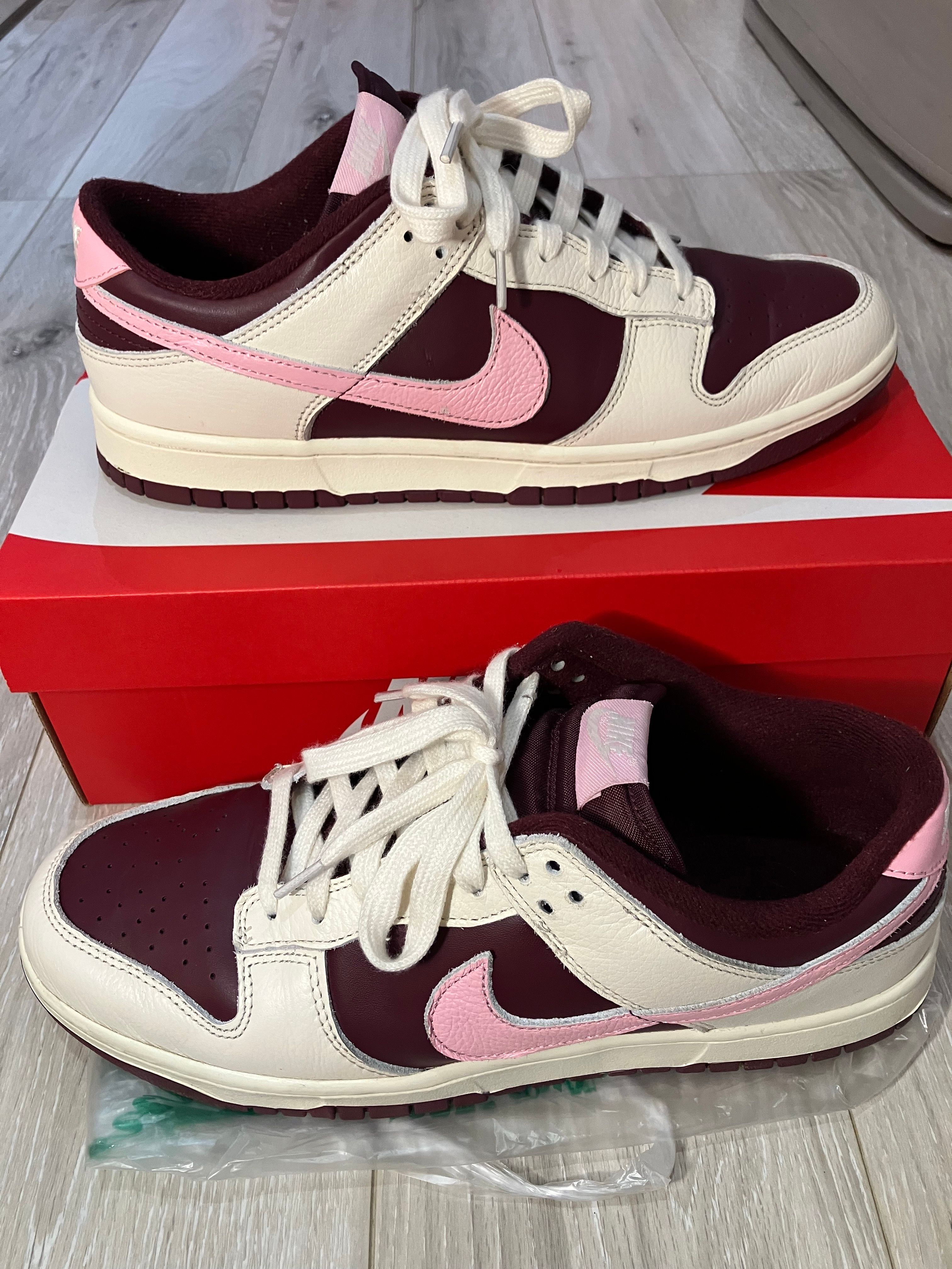 Nike Dunk Low "Valentine’s Day" (2023)