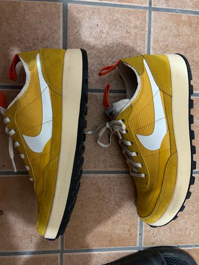 Tom Sachs × NikeCraft Women's General Purpose Shoe "Yellow / Archive"