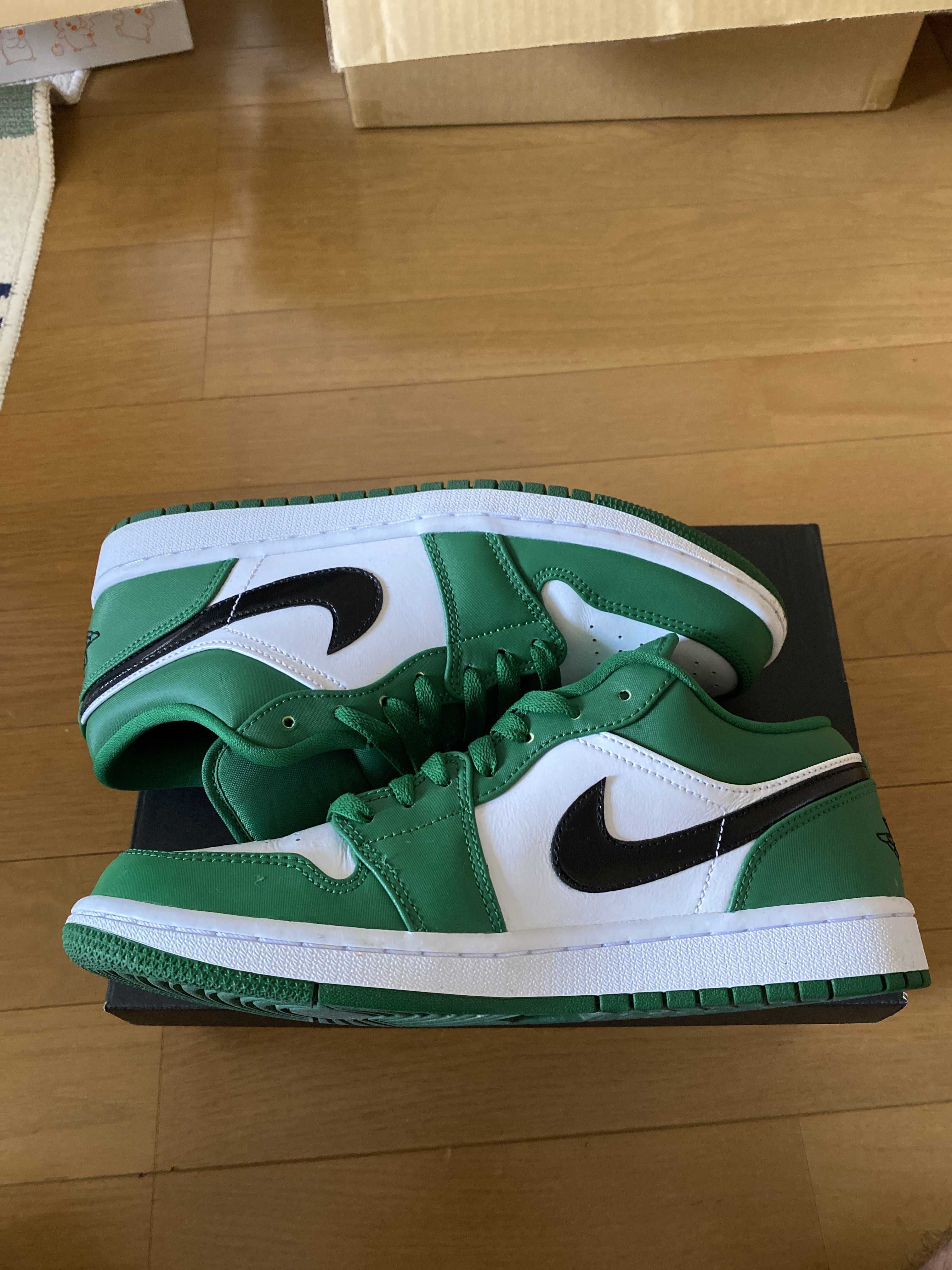NIKE AIR JORDAN 1 LOW "PINE GREEN/WHITE"