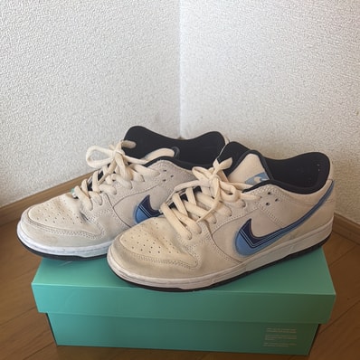 Nike SB Dunk Low "Light Cream"