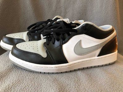 Nike Air Jordan 1 Low "Black/Light Smoke Grey"