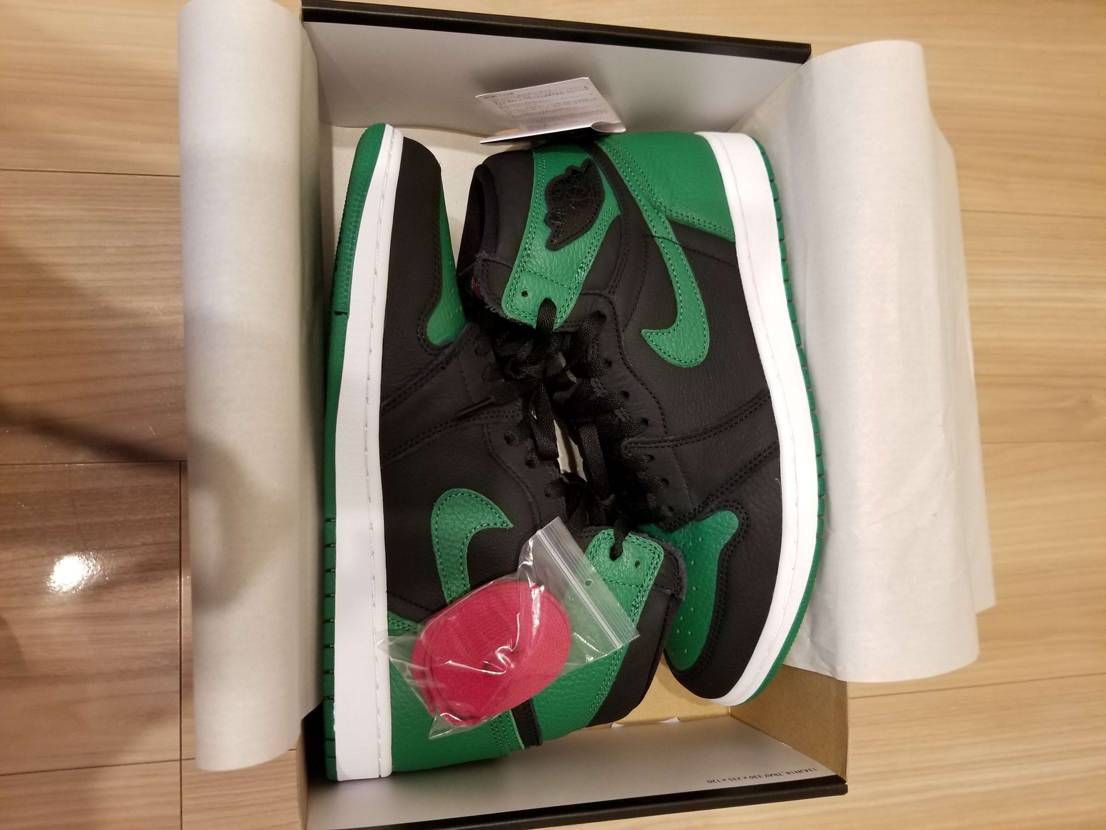 Nike Air Jordan 1 Retro High OG "Black/Pine Green" (2020)      