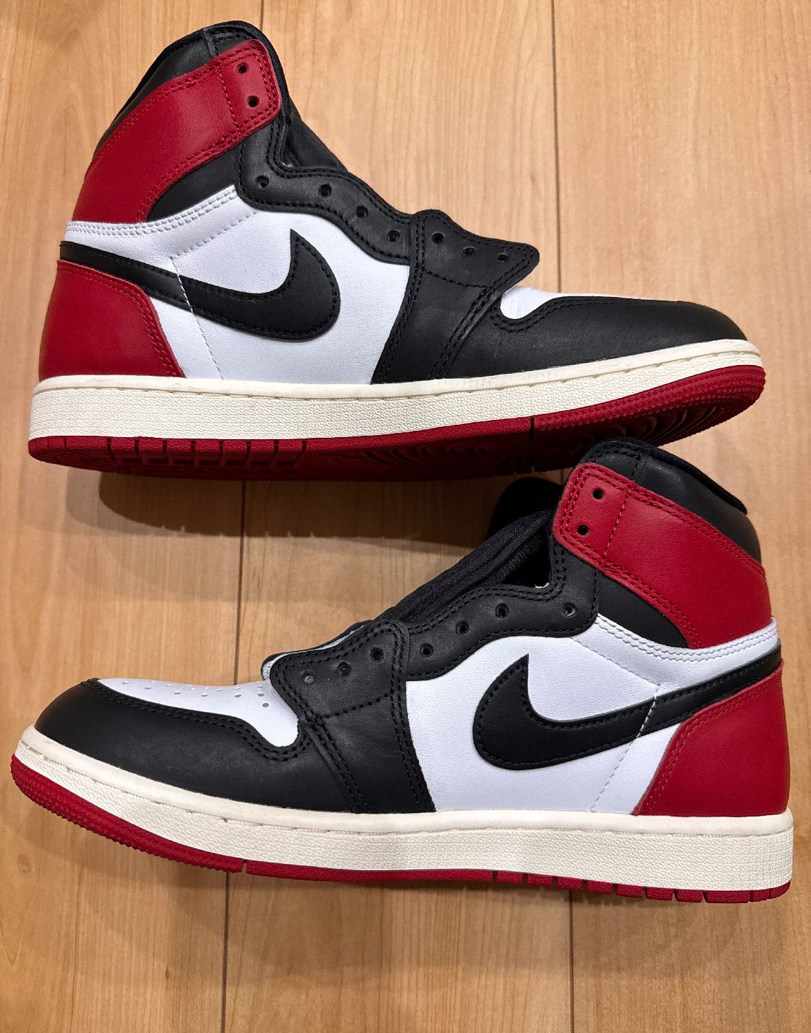 Nike Air Jordan 1 Retro High OG "Black Toe Reimagined"