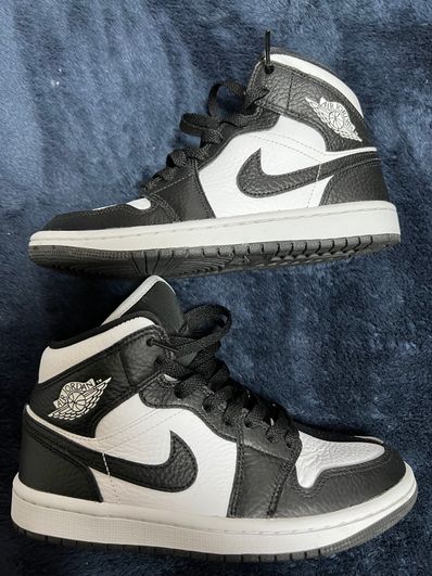 Nike Women's Air Jordan 1 Mid "Homage"