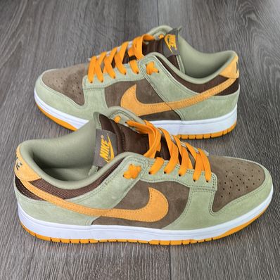 Nike Dunk Low SE "Dusty Olive"