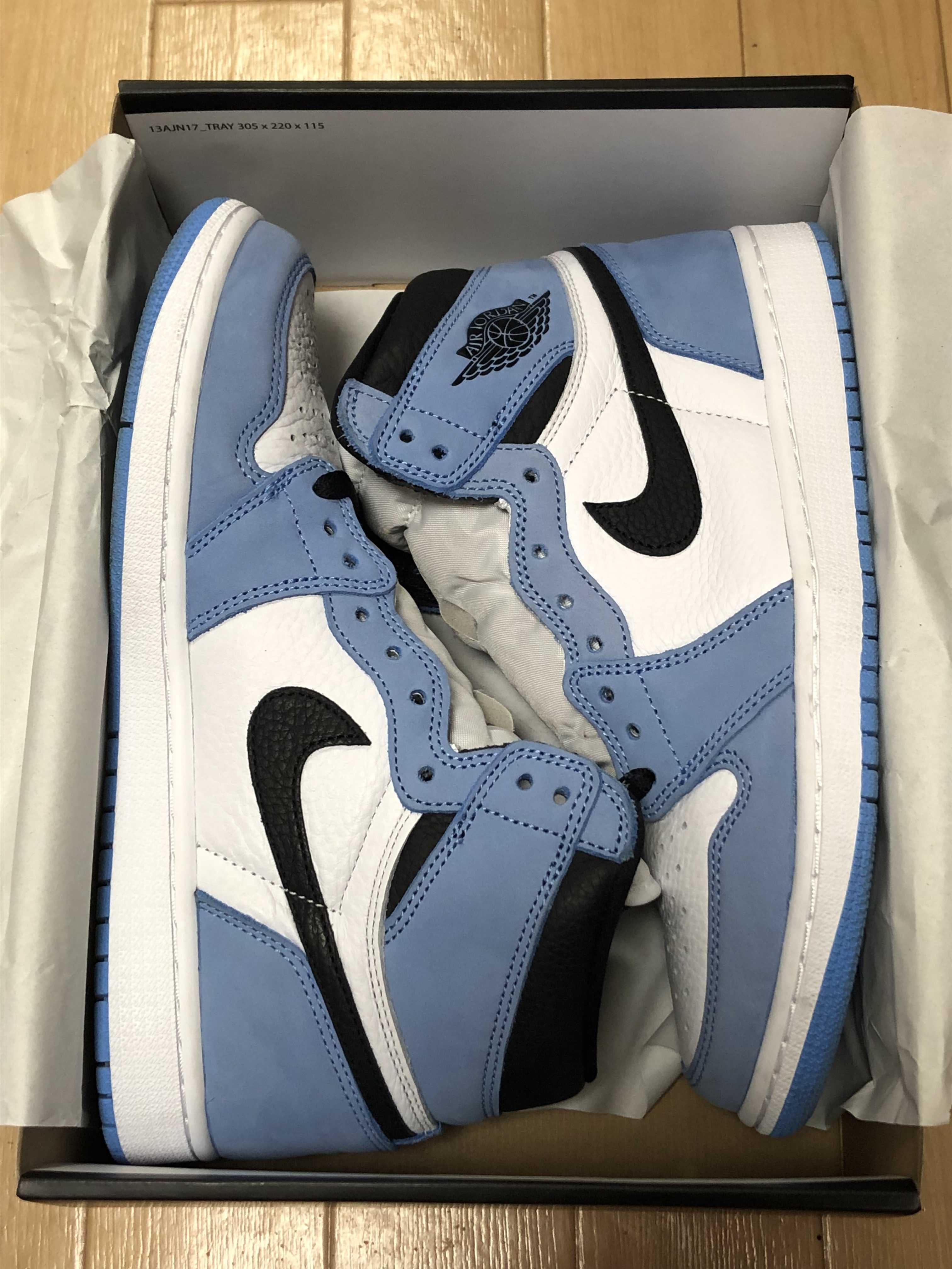 Nike Air Jordan 1 High OG "University Blue"