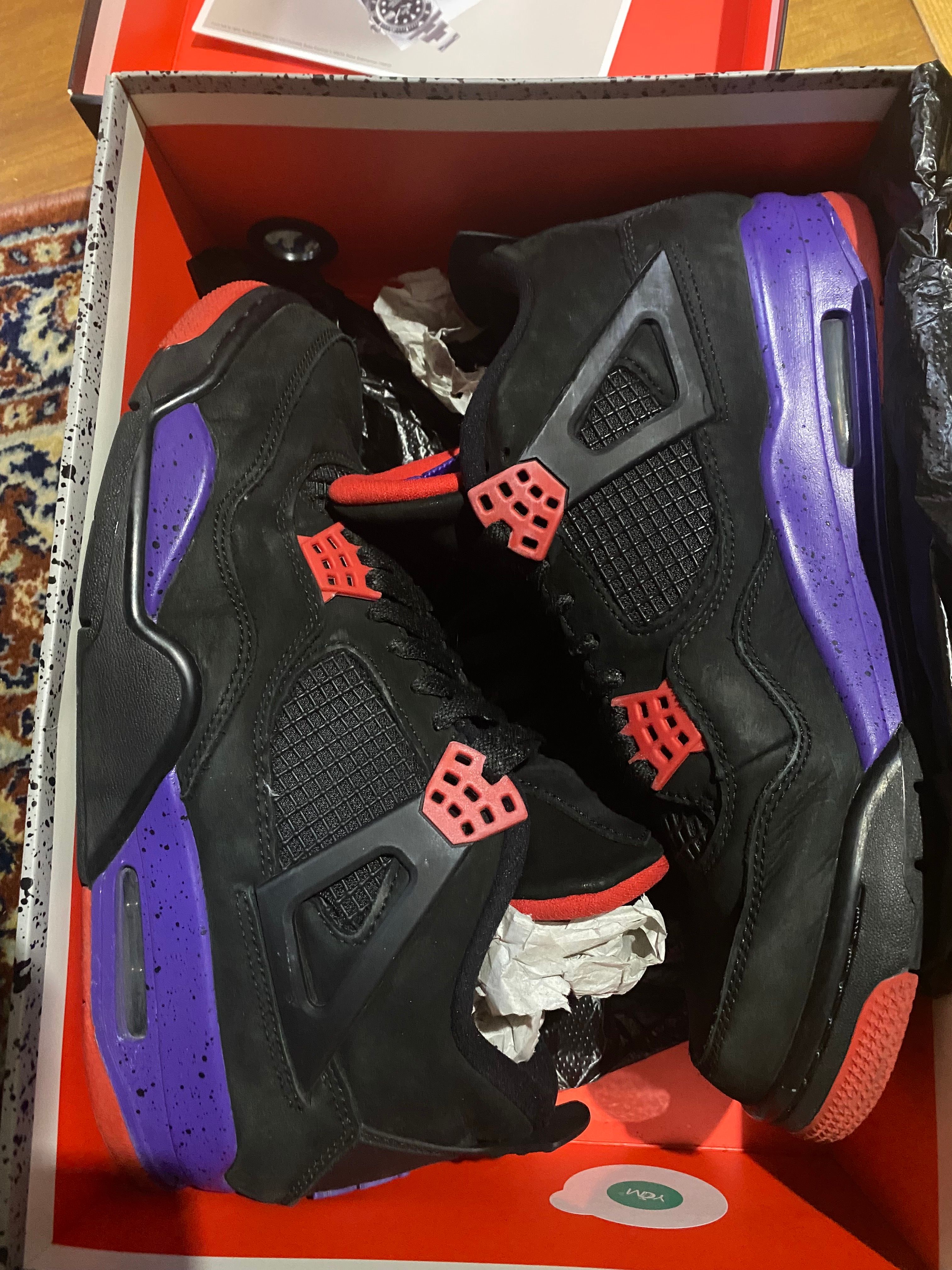 NIKE AIR JORDAN 4 RETRO "RAPTORS"