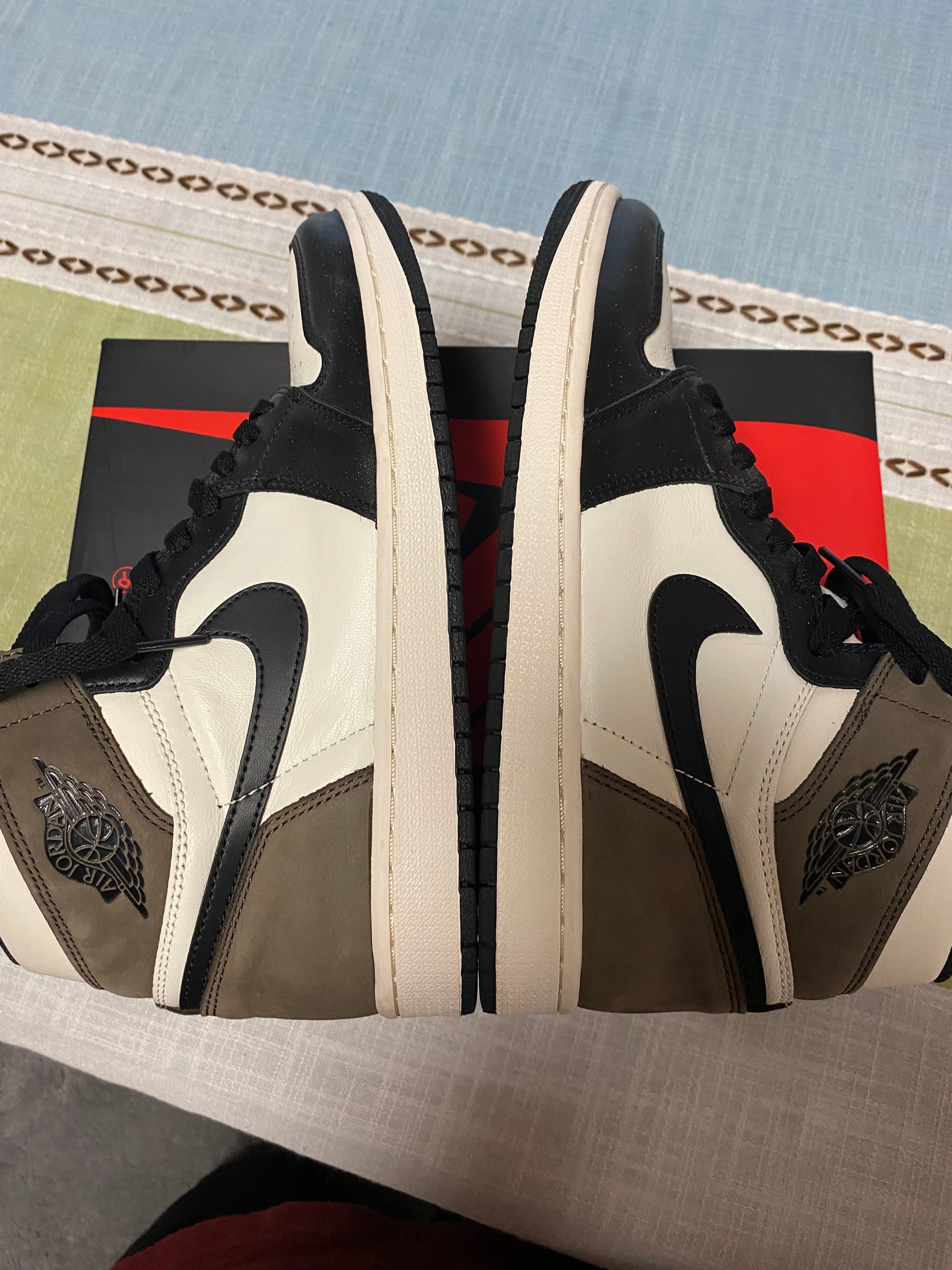 Nike Air Jordan 1 High OG "Sail/Dark Mocha/Black"