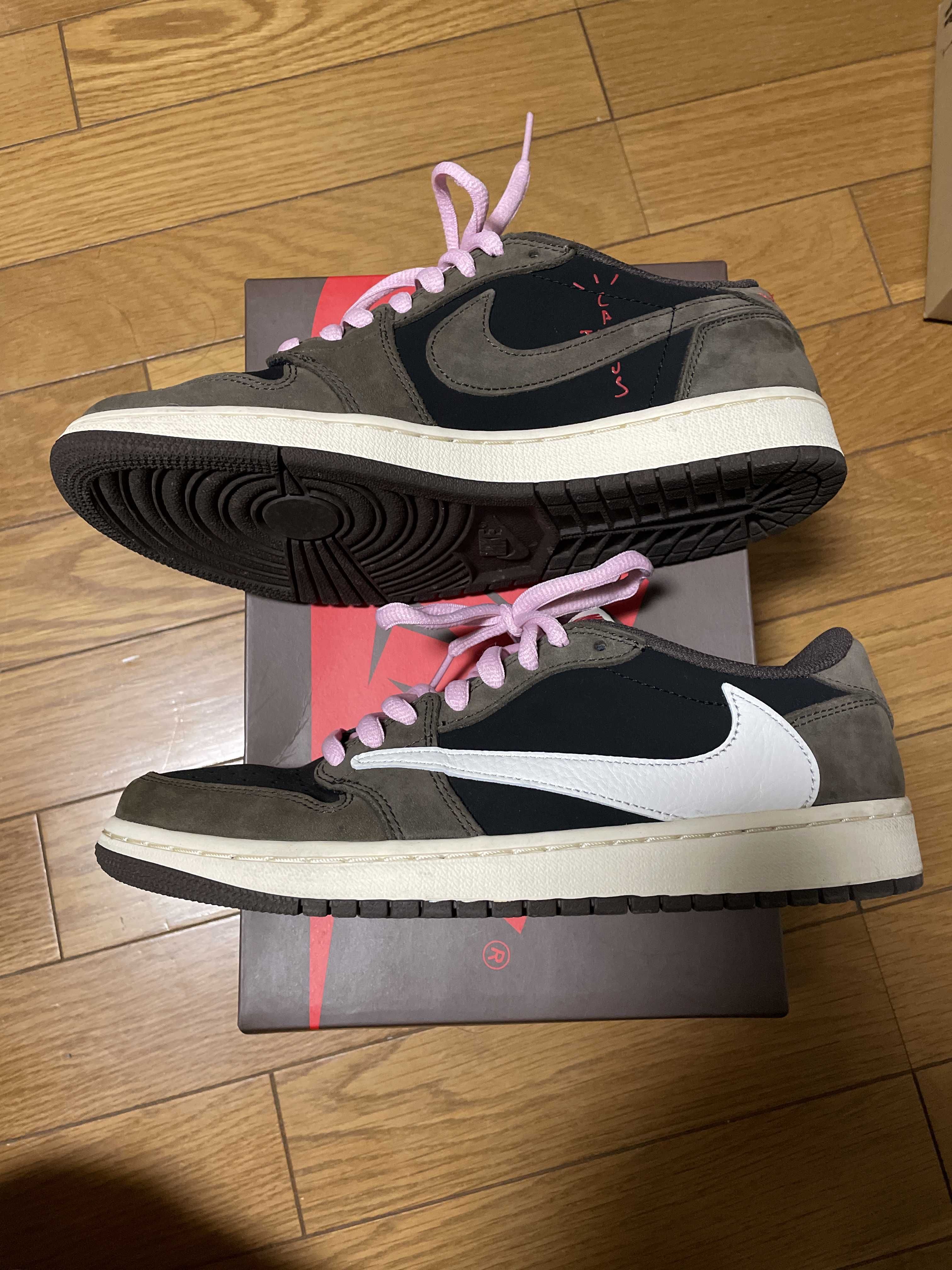Travis Scott × Nike Air Jordan 1 Low OG SP-T  "Black/Dark Mocha"