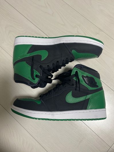 Nike Air Jordan 1 Retro High OG "Black/Pine Green" (2020)
