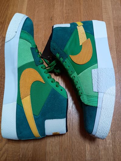 Nike SB Zoom Blazer Mid Premium "Aloe Verde/Gold"