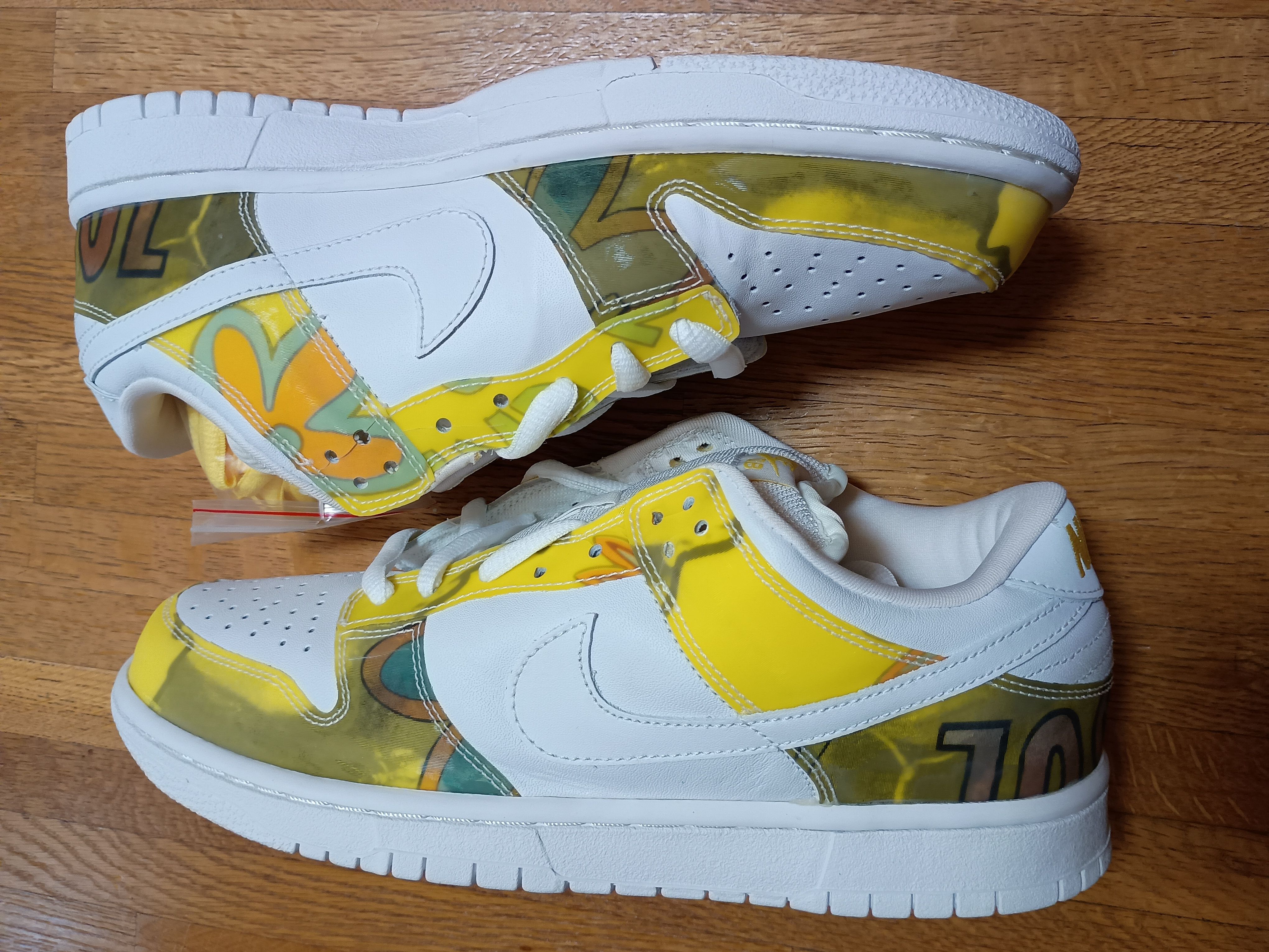 Nike SB Dunk Low "De La Soul" 