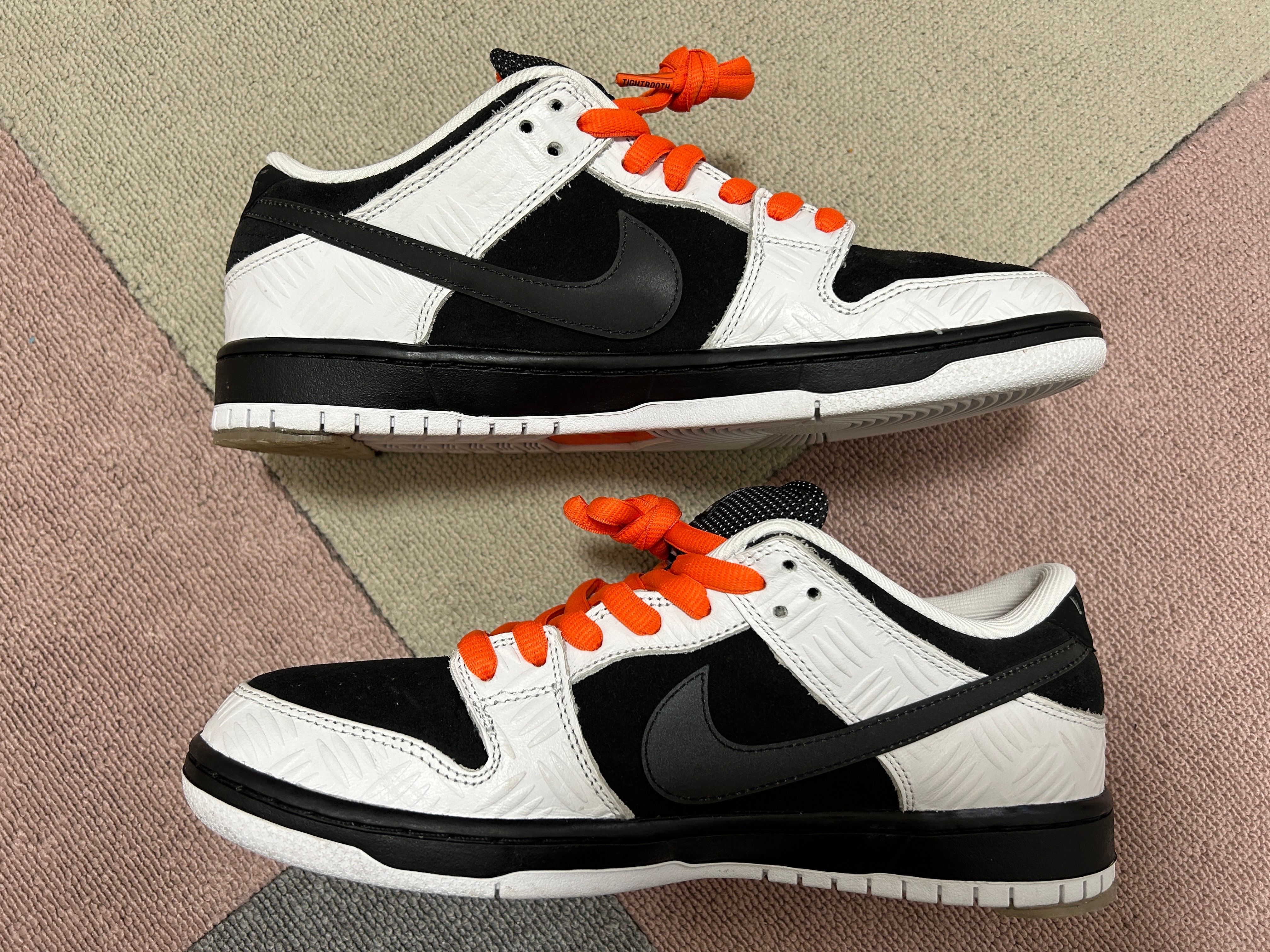 TIGHTBOOTH × Nike SB Dunk Low Pro QS "Black and White"