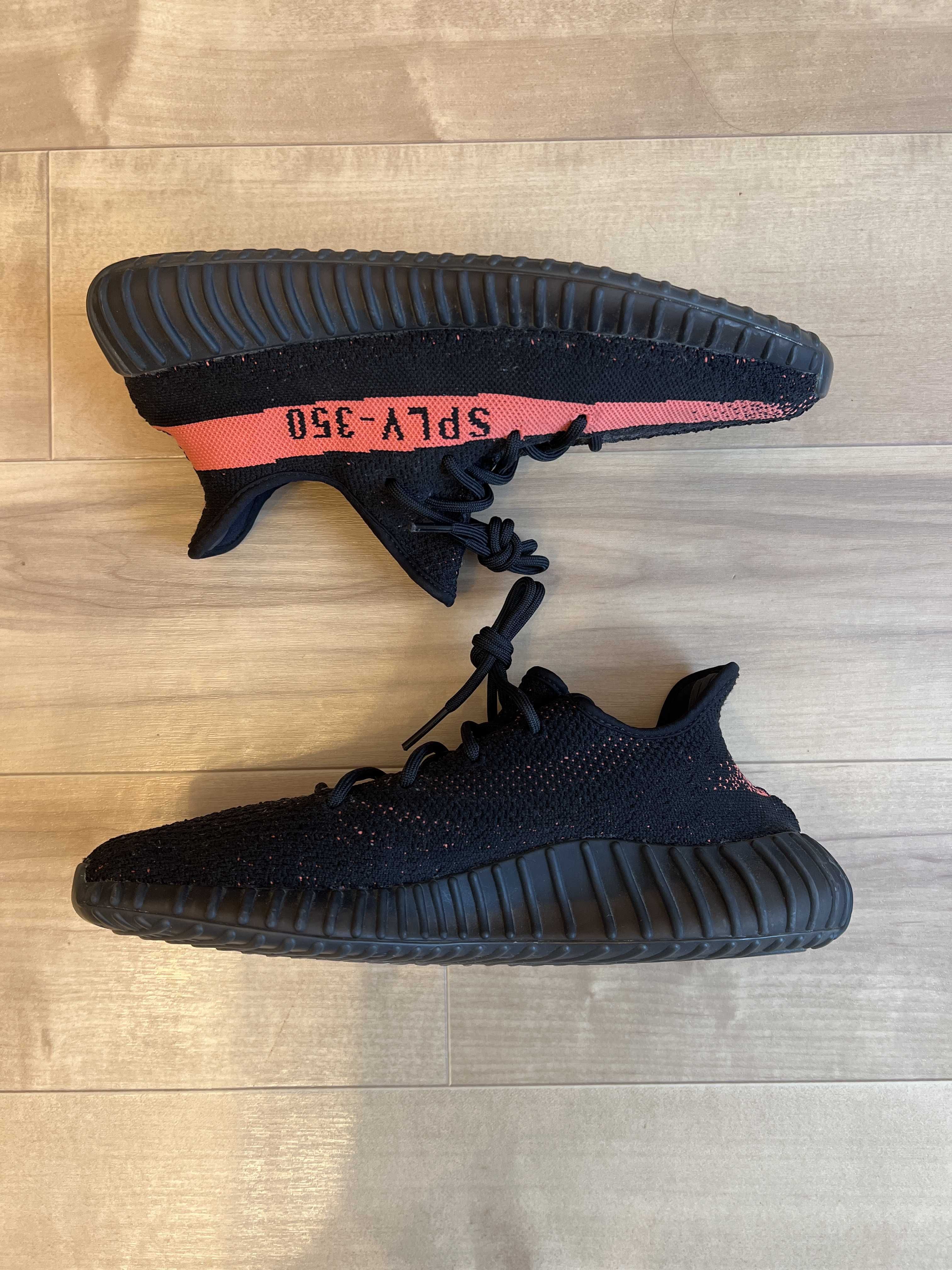 adidas YEEZY Boost 350 V2 "Core Black/Red"