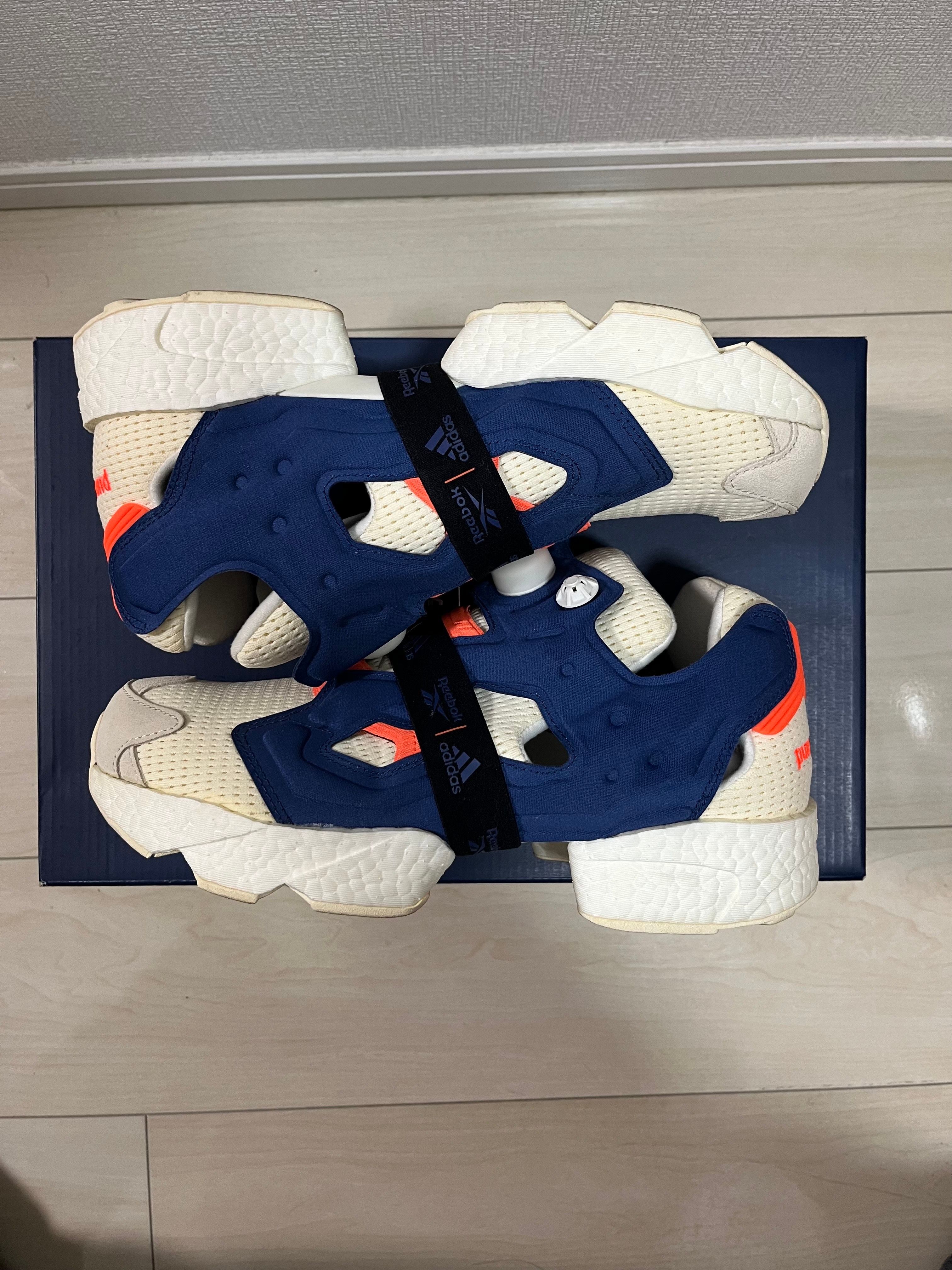 ADIAS×REEBOK CLASSIC INSTAPUMP FURY BOOST WHITE/BLUE