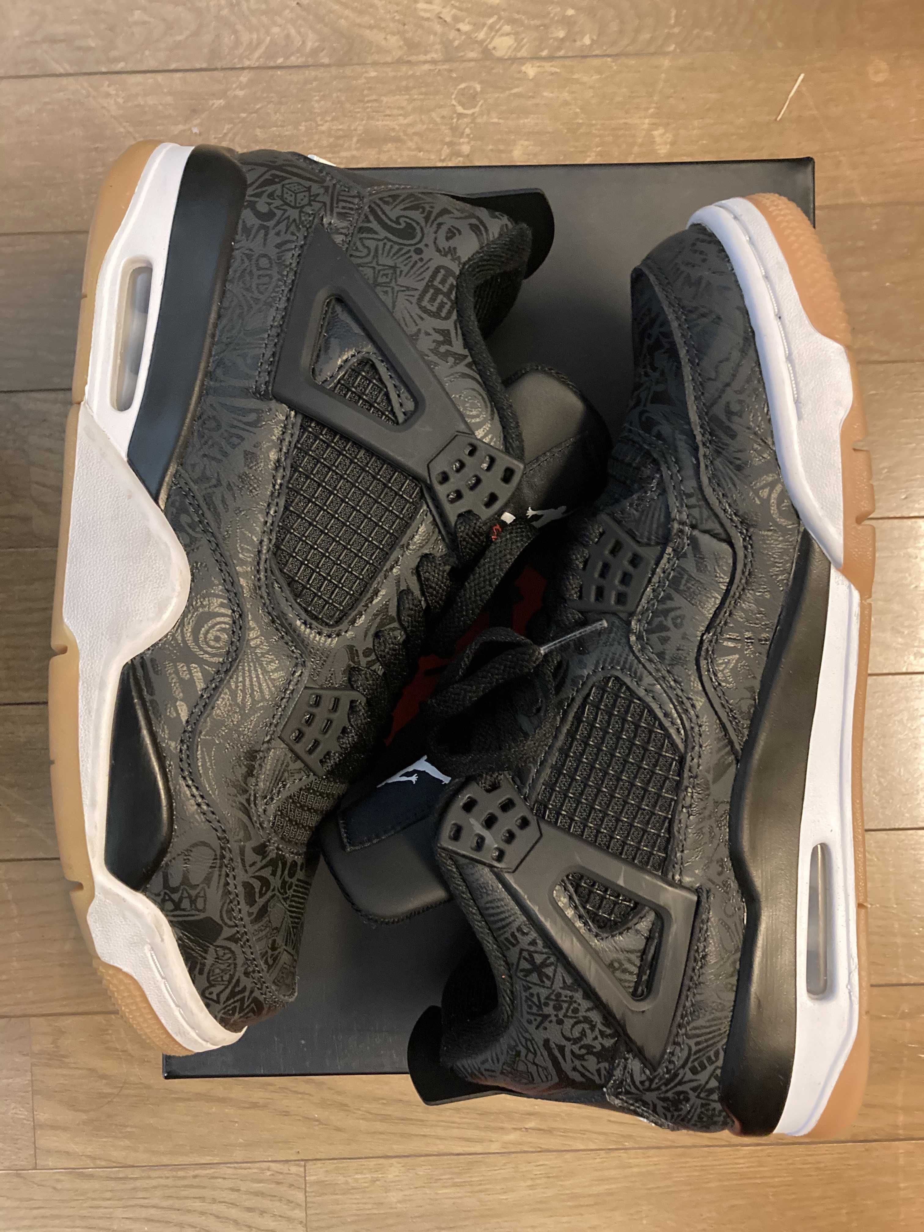 Nike Air Jordan 4 Retro "Laser Black/Gum"