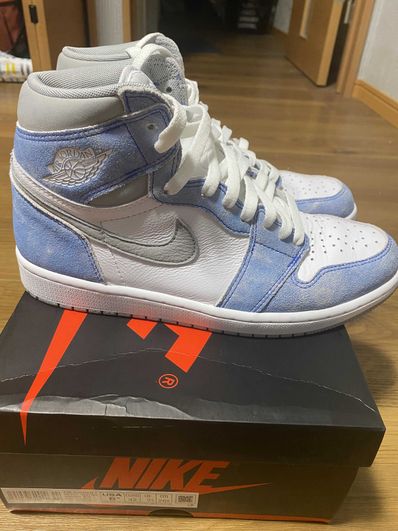 Nike Air Jordan 1 High OG "Hyper Royal"