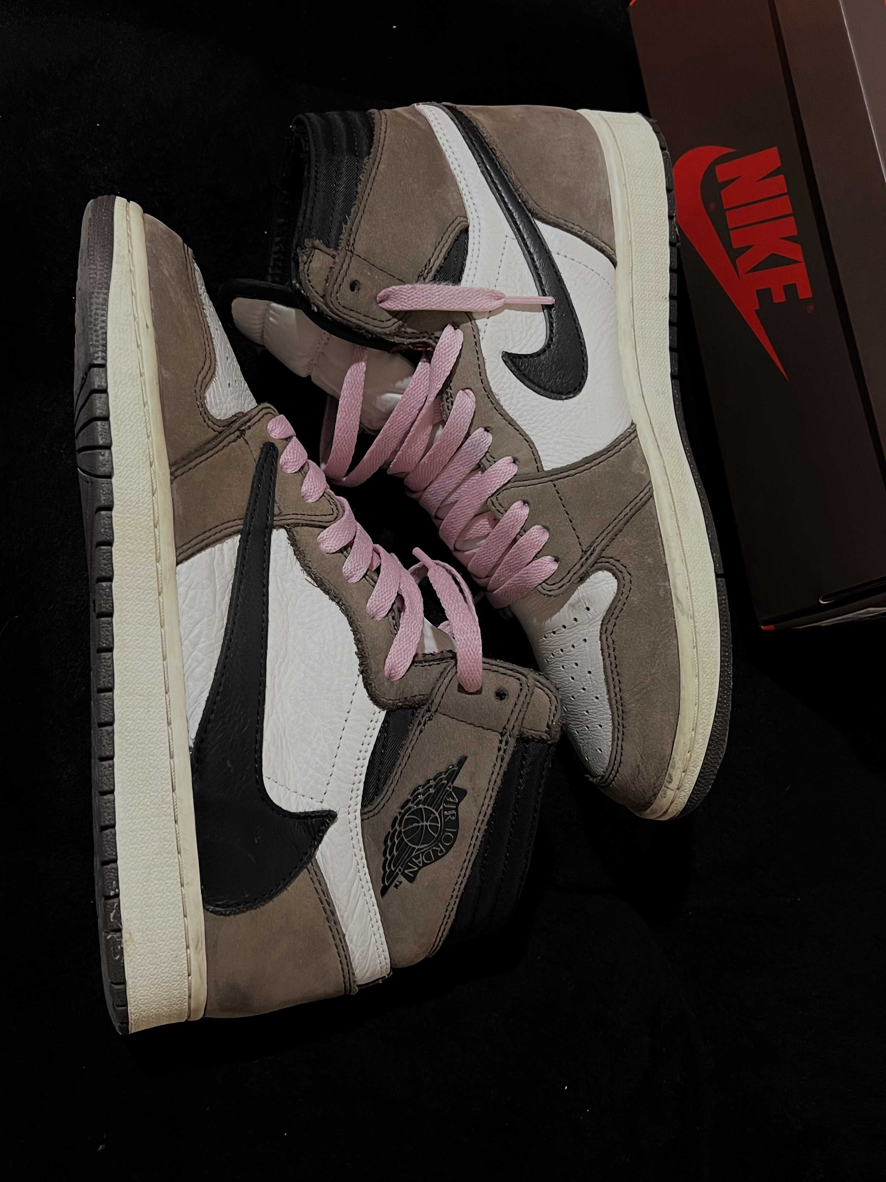 Travis Scott × Nike Air Jordan 1 Retro High OG TS SP "Sail/Dark Mocha"