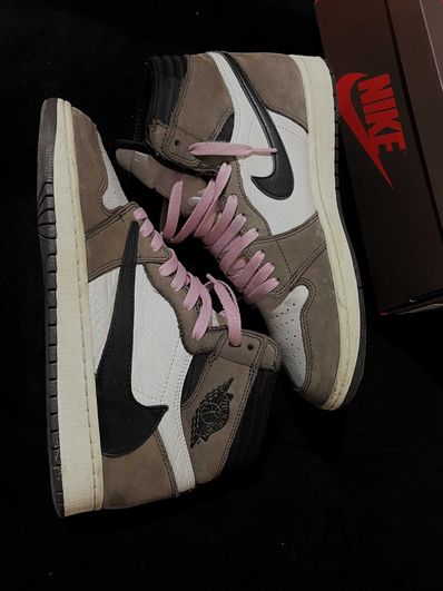 Travis Scott × Nike Air Jordan 1 Retro High OG TS SP "Sail/Dark Mocha"
