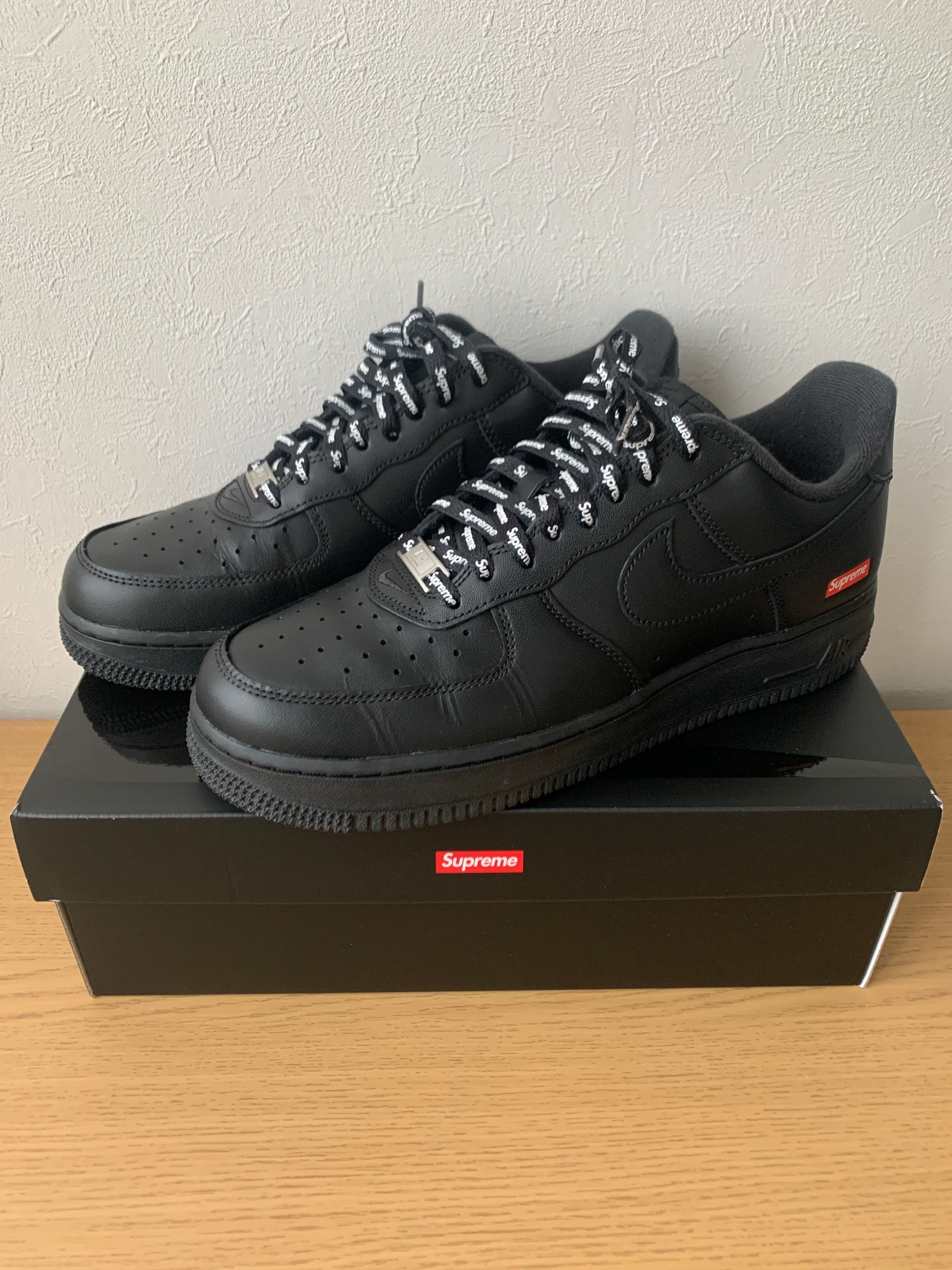 Supreme × Nike Air Force 1 Low "Black"