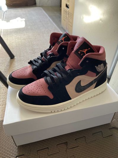 Nike Women's Air Jordan 1 Mid "Particle Beige/Black-Canyon Rust-Sail"