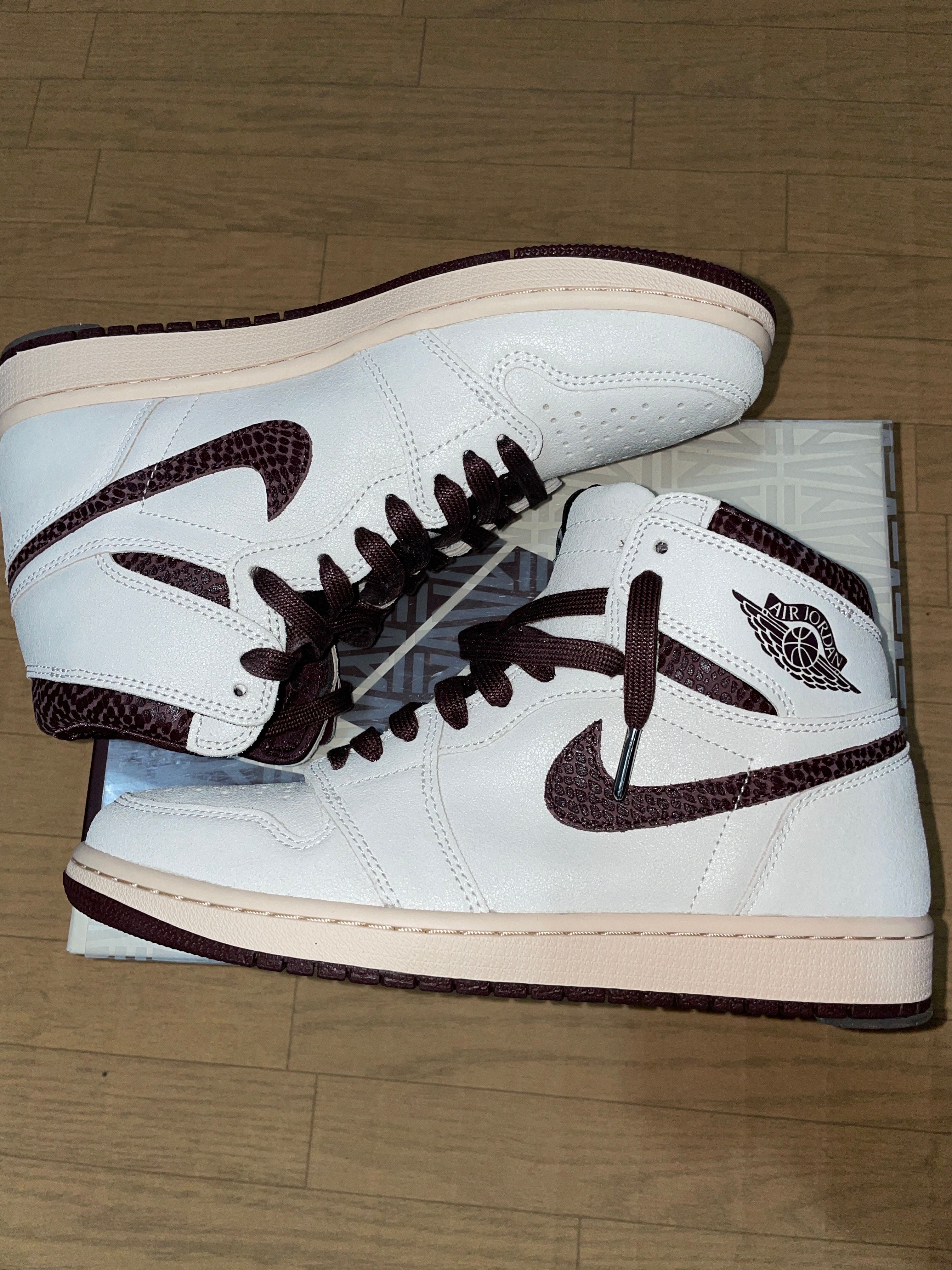 A Ma Maniere × Nike Air Jordan 1 Retro High OG "Sail and Burgundy"