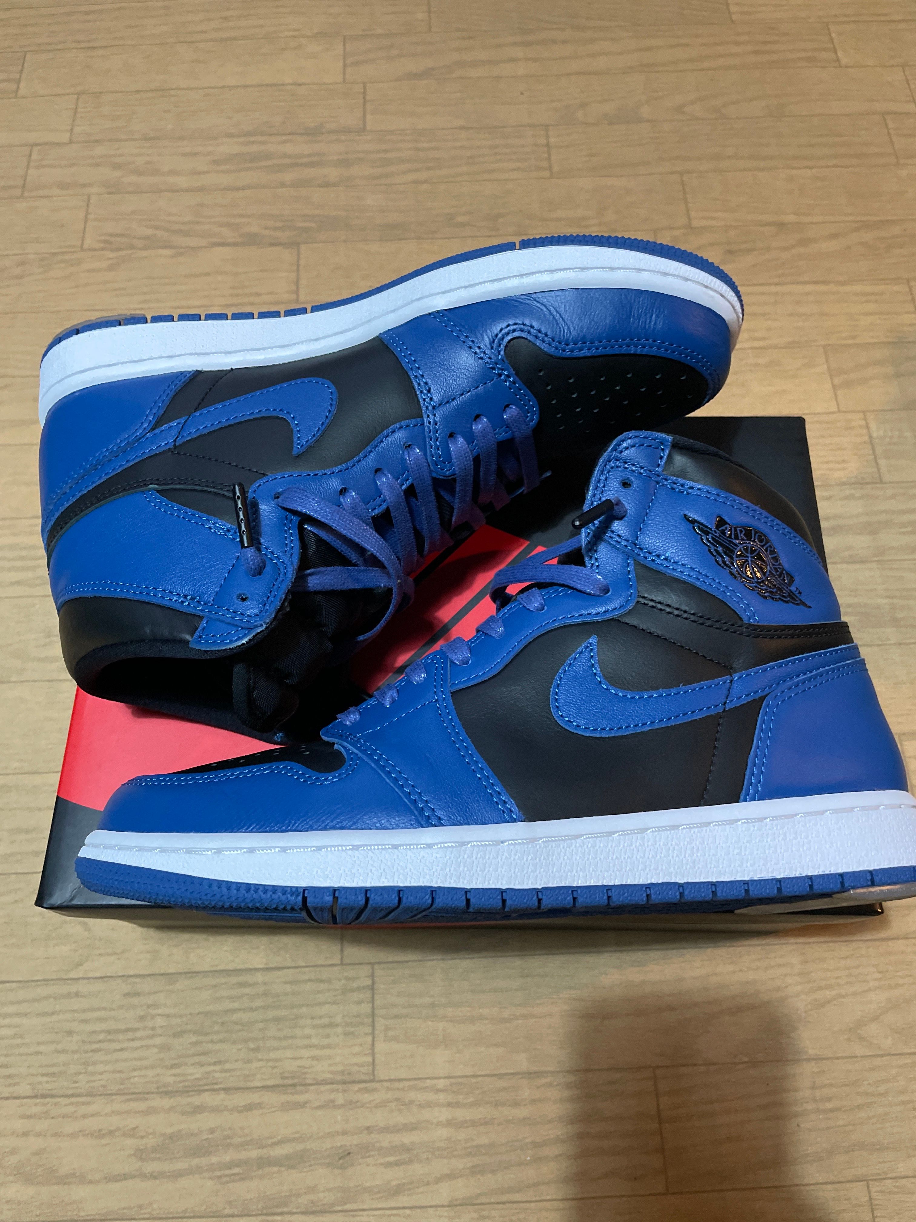 Nike Air Jordan 1 Retro High OG "Dark Marina Blue"