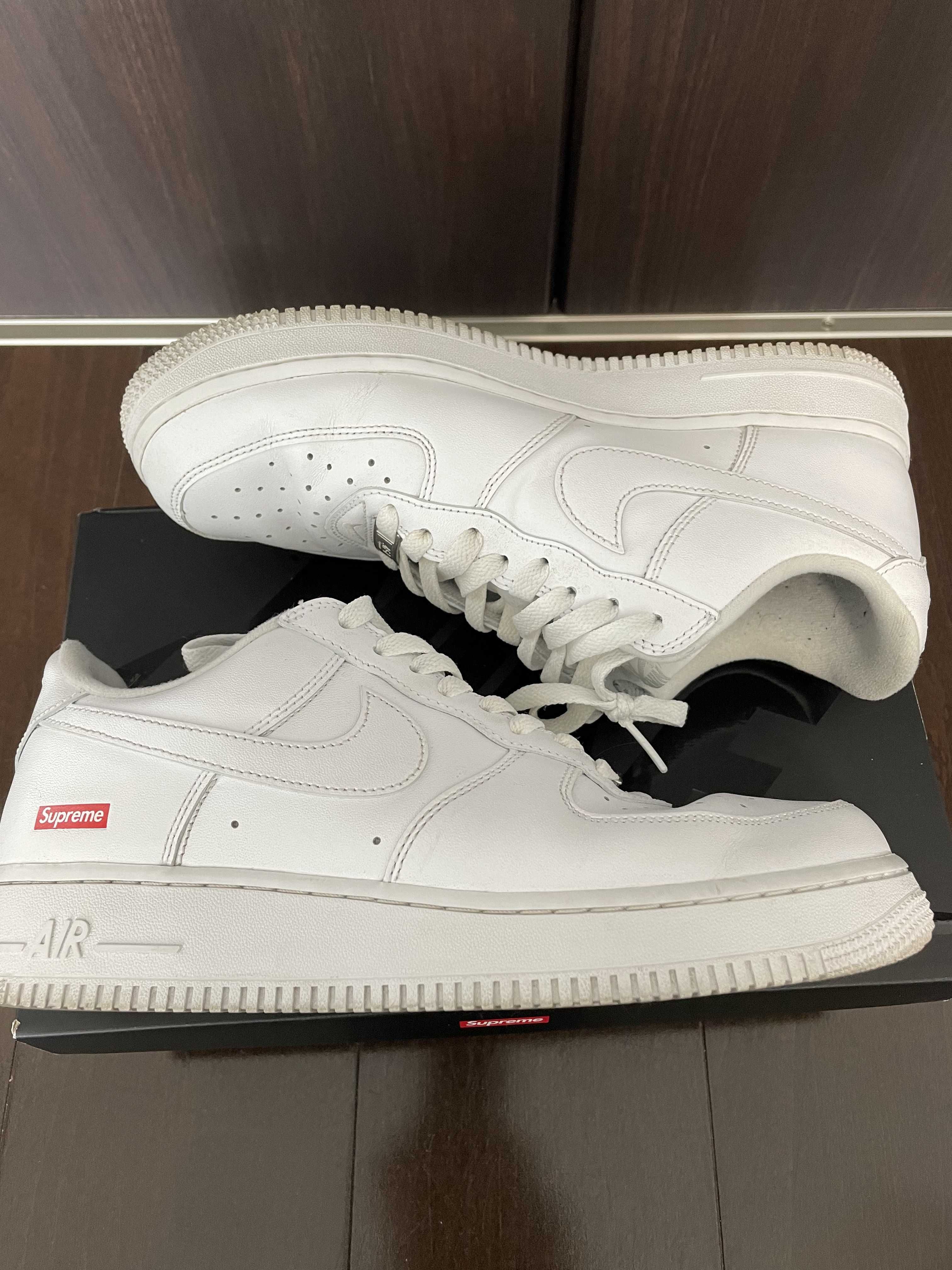 Supreme × Nike Air Force 1 Low "White"