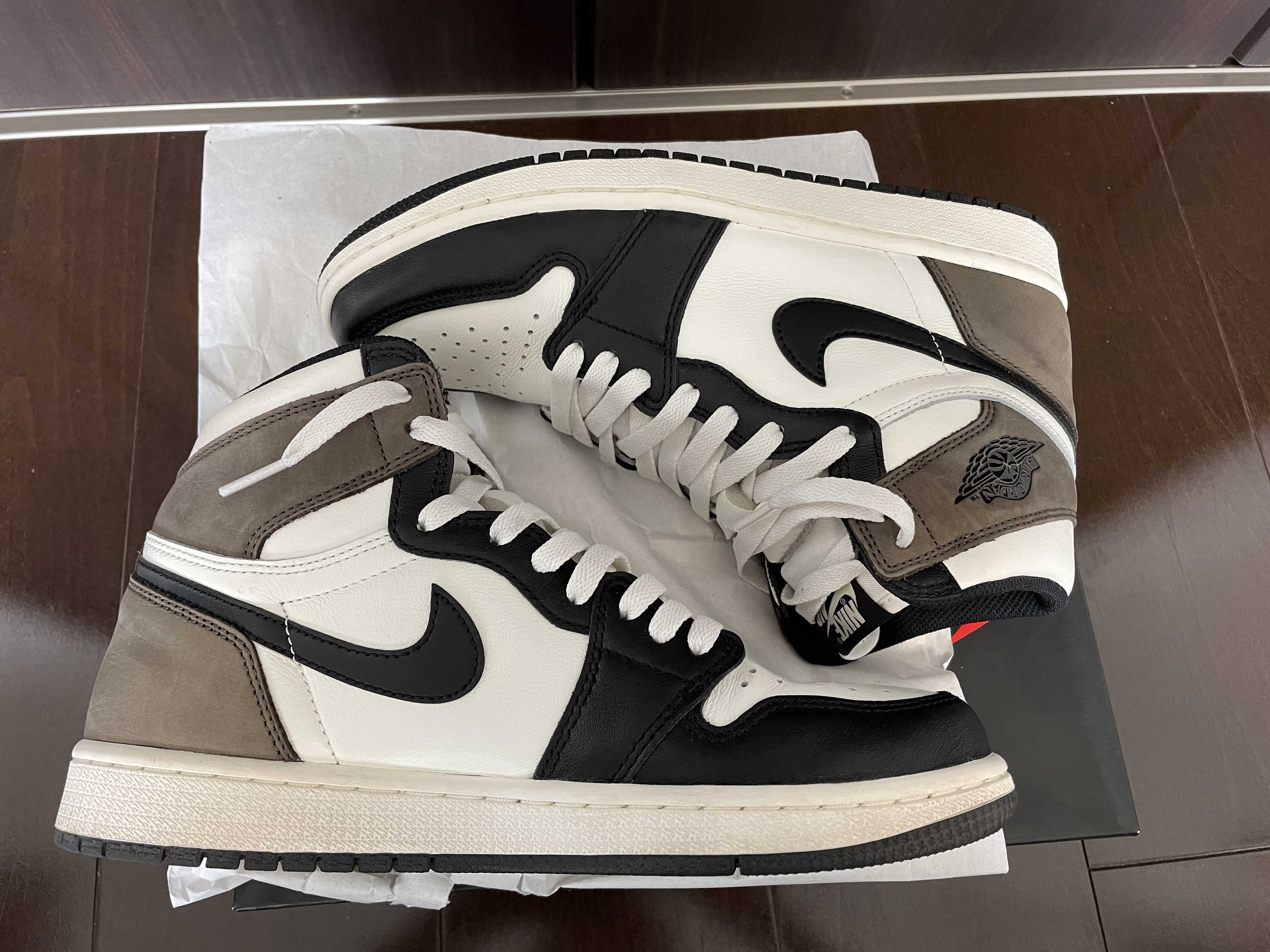 Nike Air Jordan 1 High OG "Sail/Dark Mocha/Black"