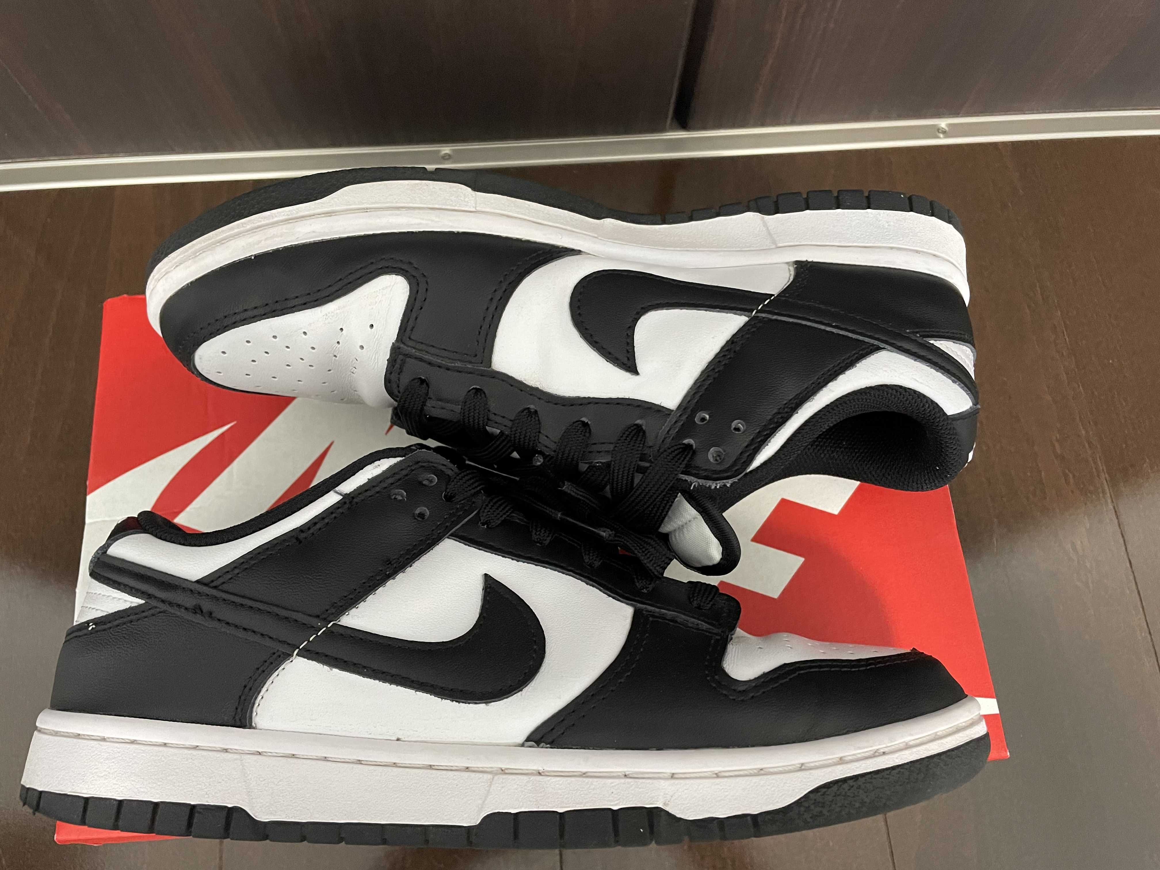 Nike Women's Dunk Low "White/Black"