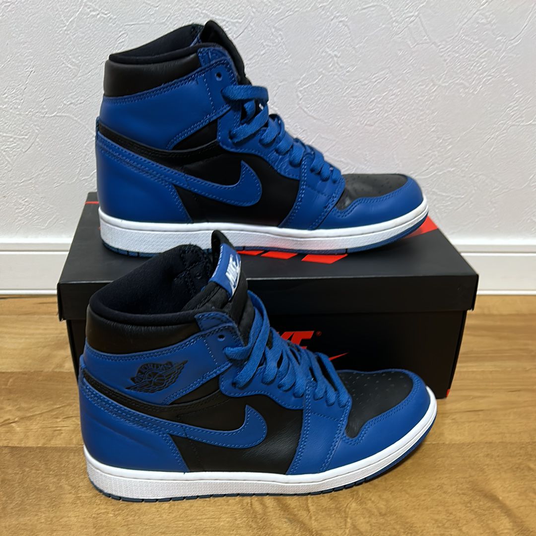 Nike Air Jordan 1 Retro High OG "Dark Marina Blue"