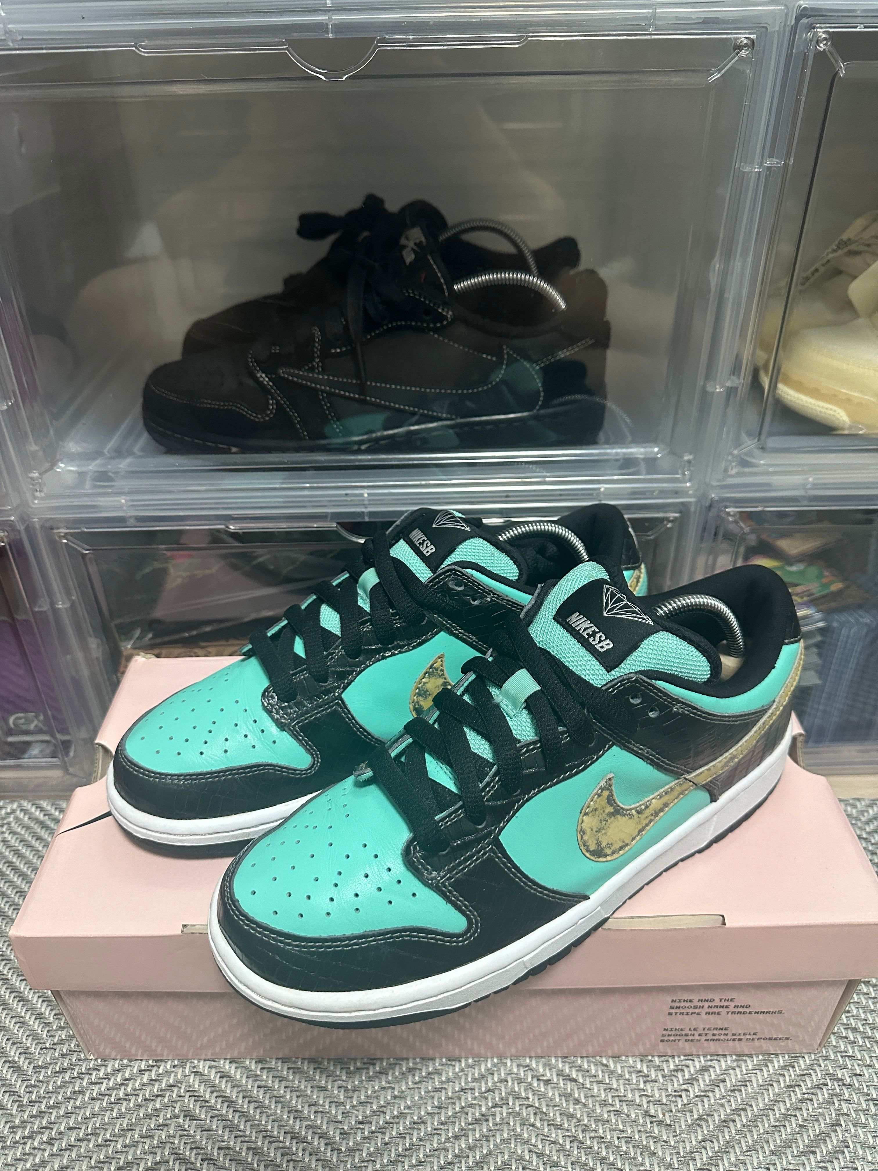 Nike SB Dunk Low Diamond Suppil Co. "Tiffany"