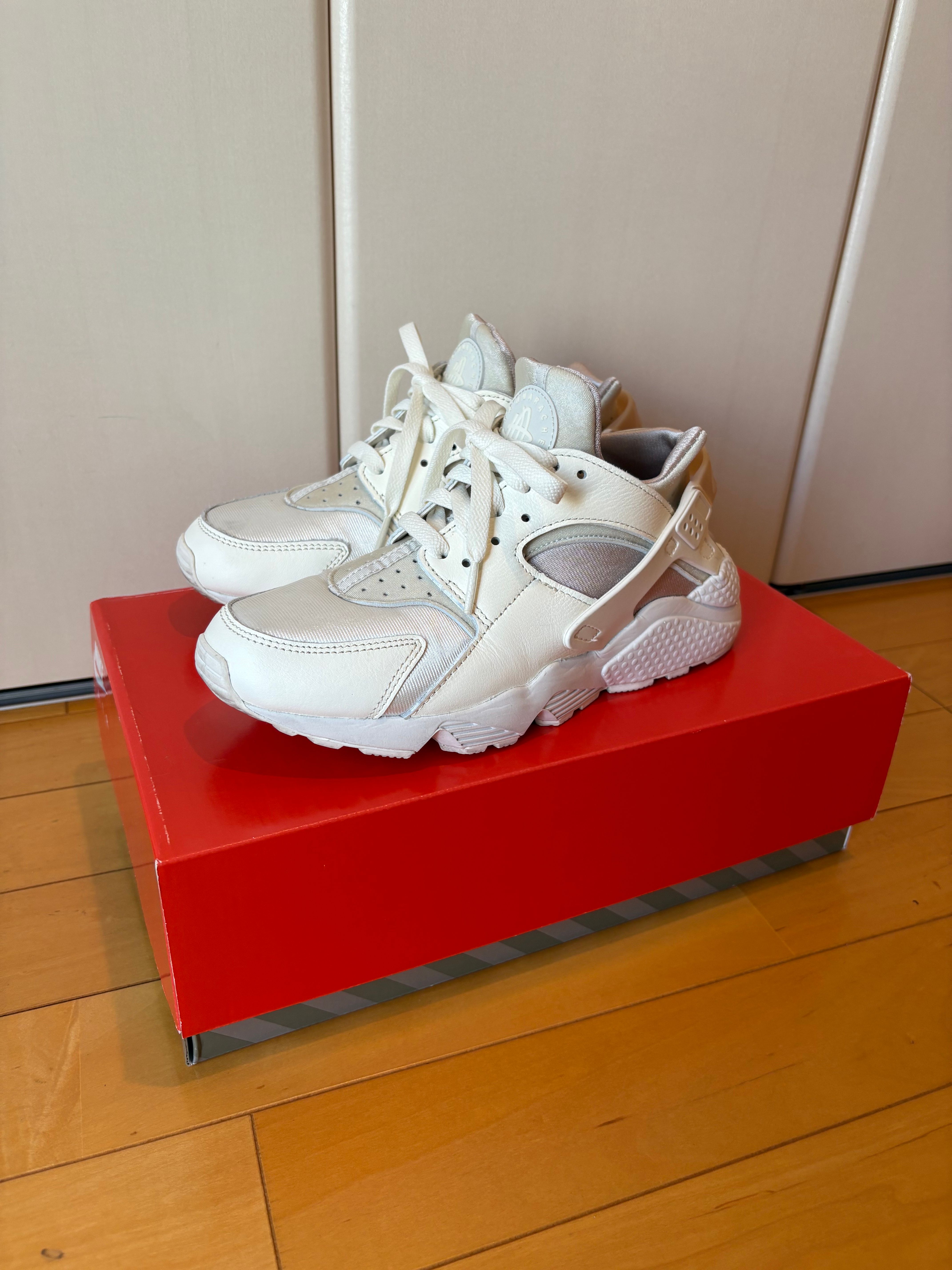 Air Huarache(エアハラチ) 人気の新作/中古通販【スニーカーダンク】