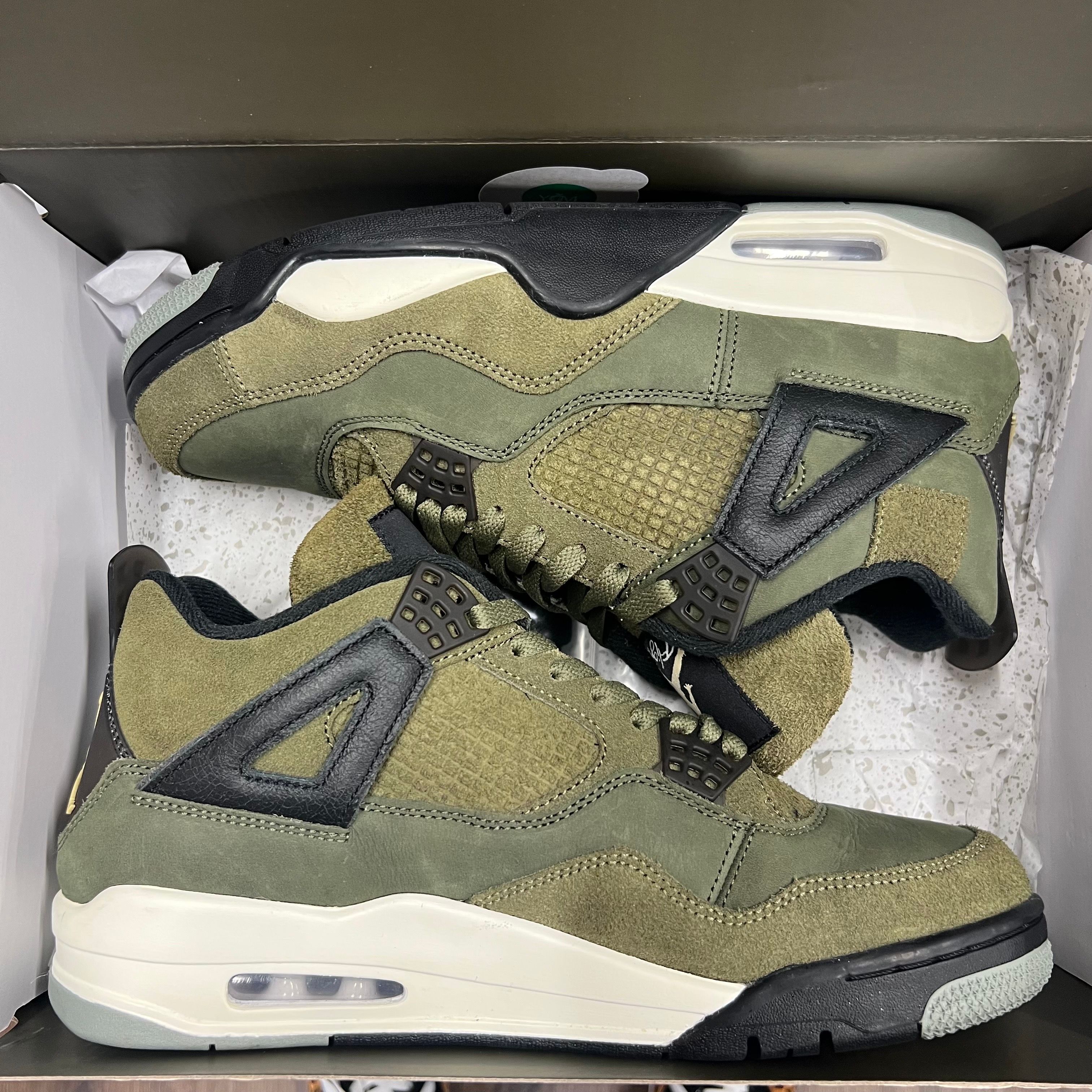 Nike Air Jordan 4 Retro SE Craft "Olive"