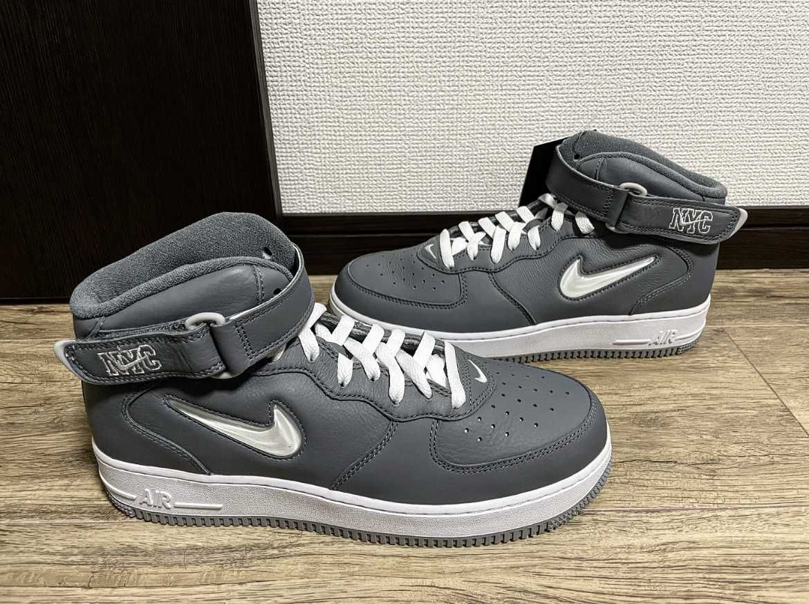Nike Air Force 1 Mid NYC "Cool Grey"