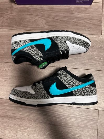 Nike SB Dunk Low "Elephant/Safari"