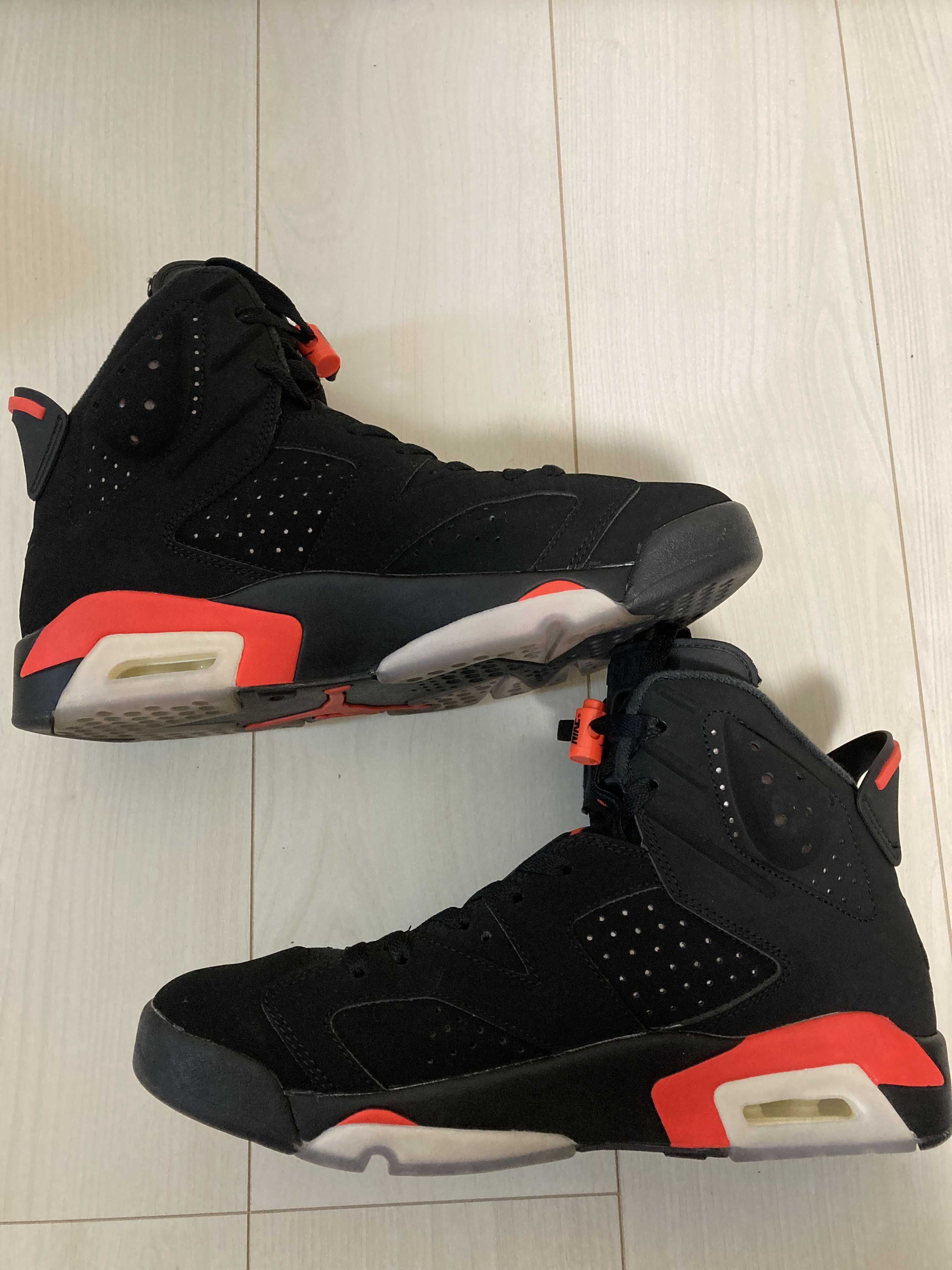 Nike Air Jordan 6 Retro OG "Black/Infrared"