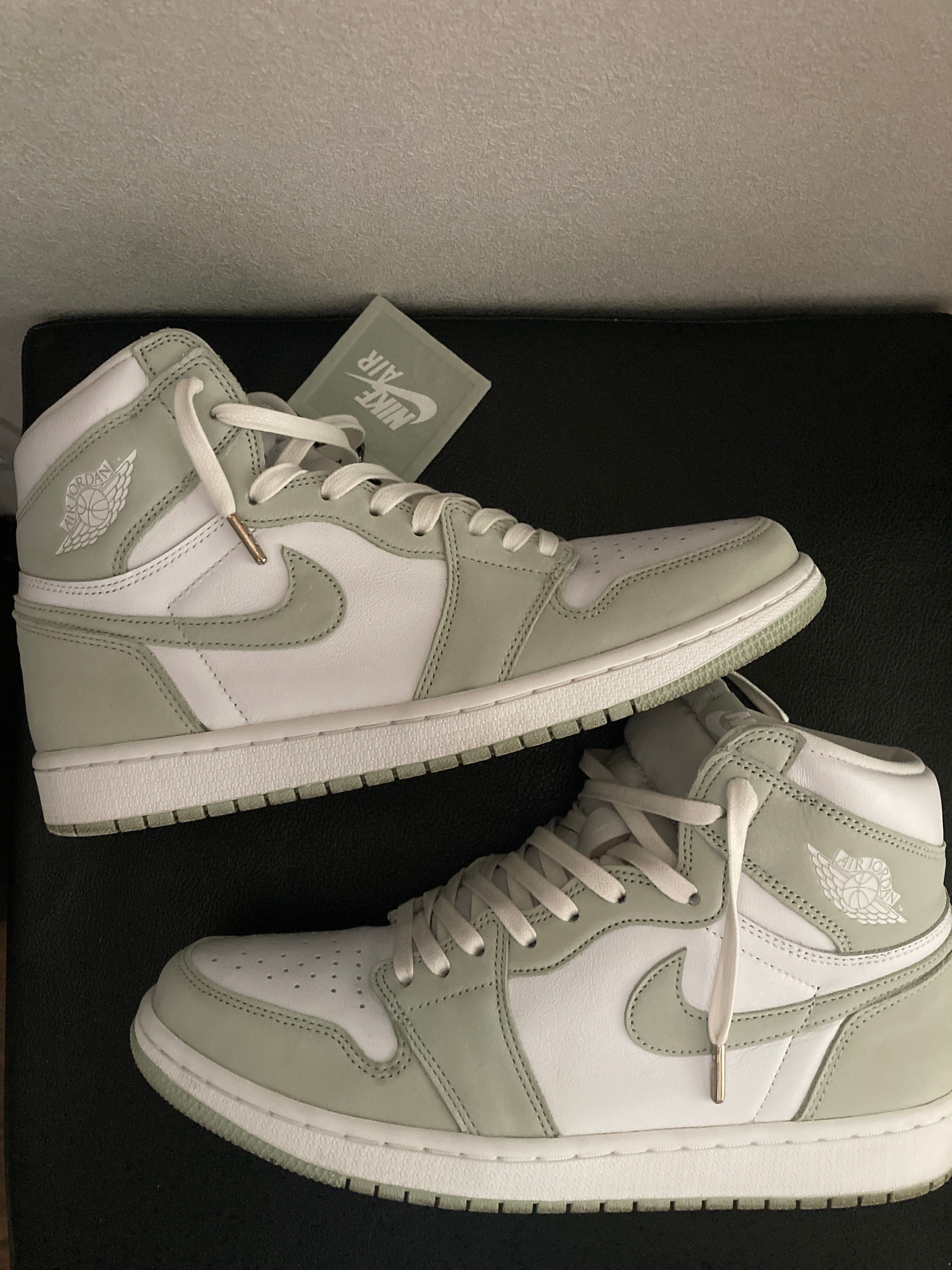 Nike Women's Air Jordan 1 High OG "Seafoam"
