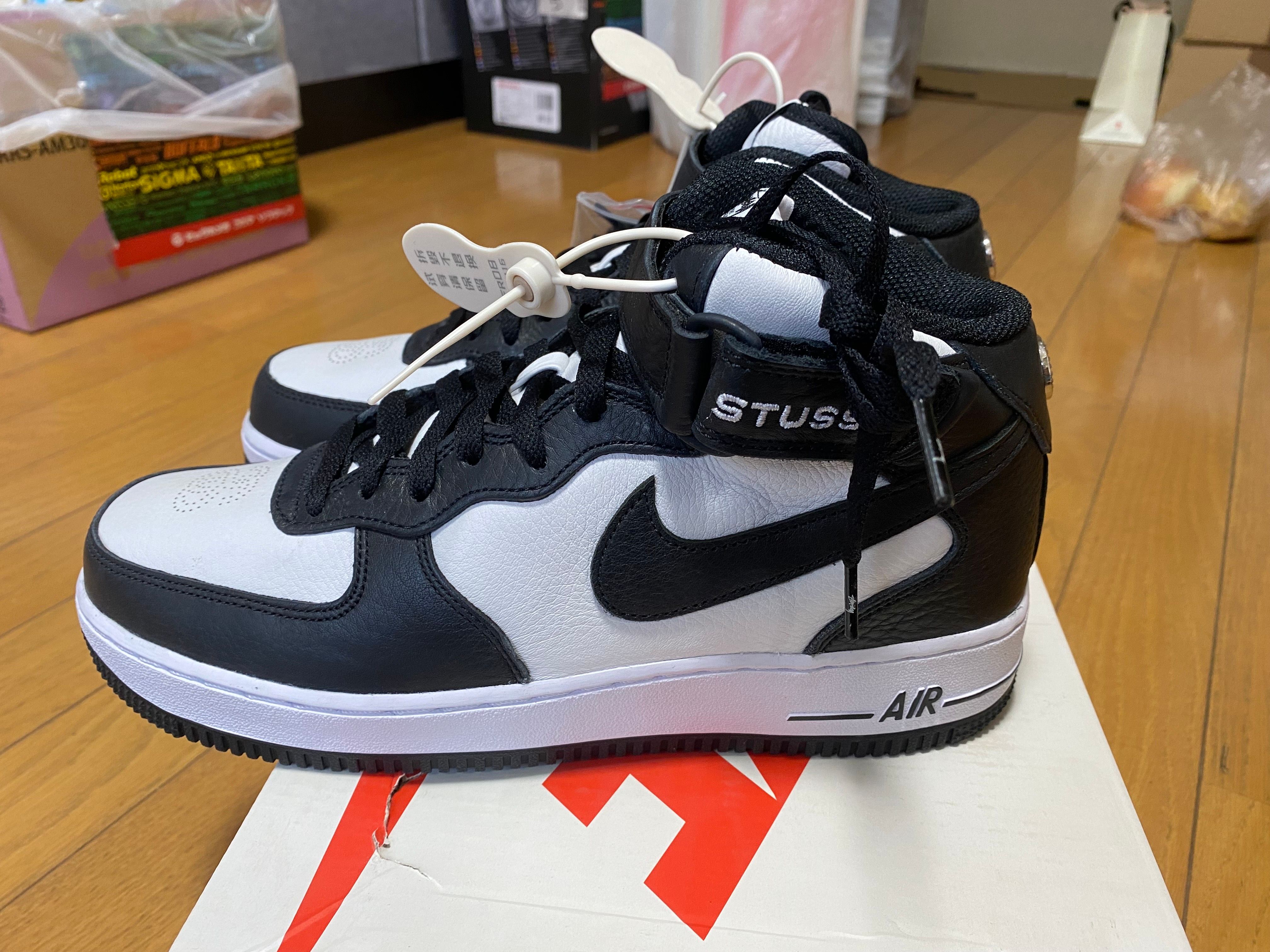 Stussy × Nike Air Force 1 Mid "Black and Light Bone"