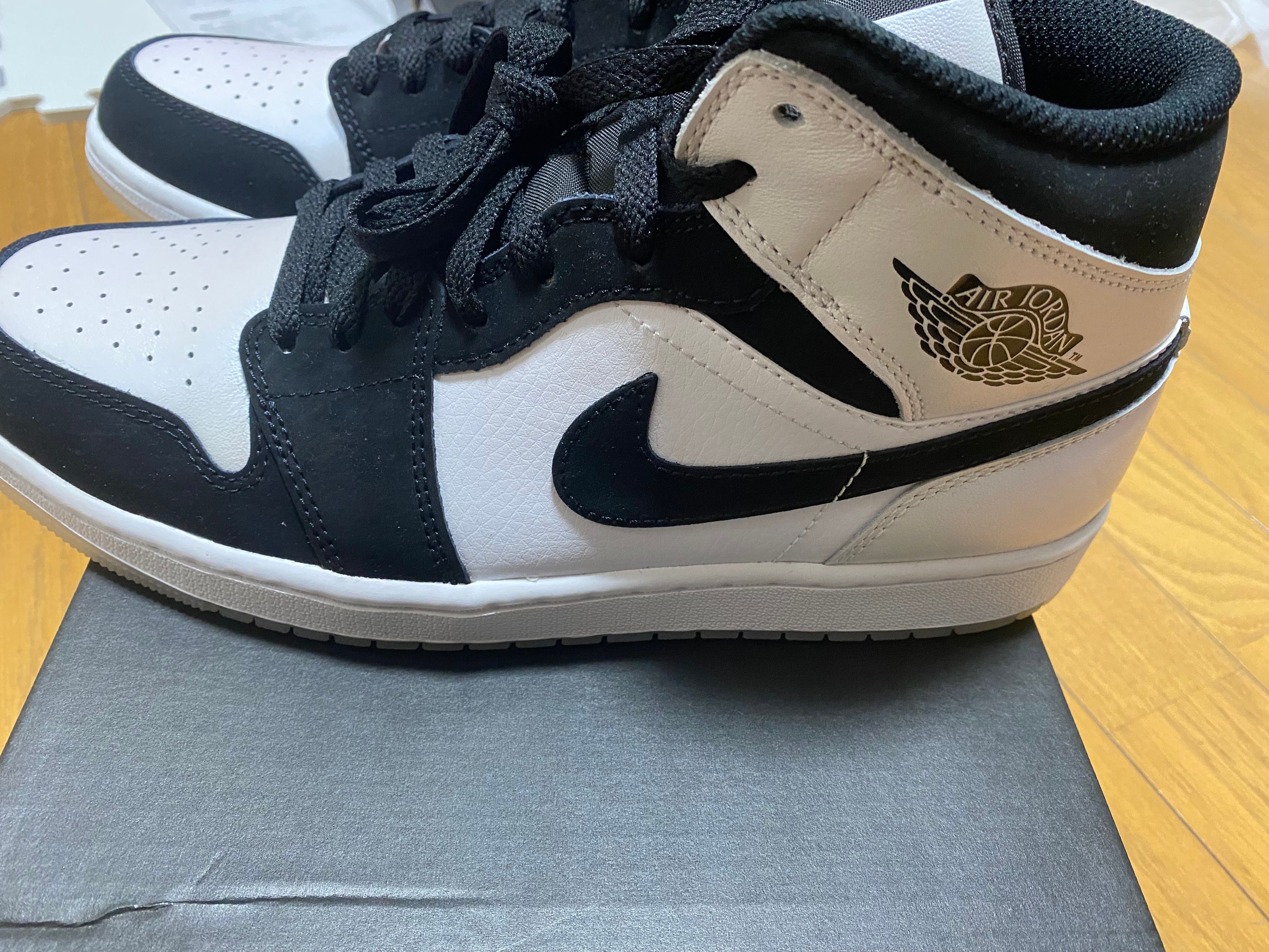 Nike Air Jordan 1 Mid "Omega/Black/White"