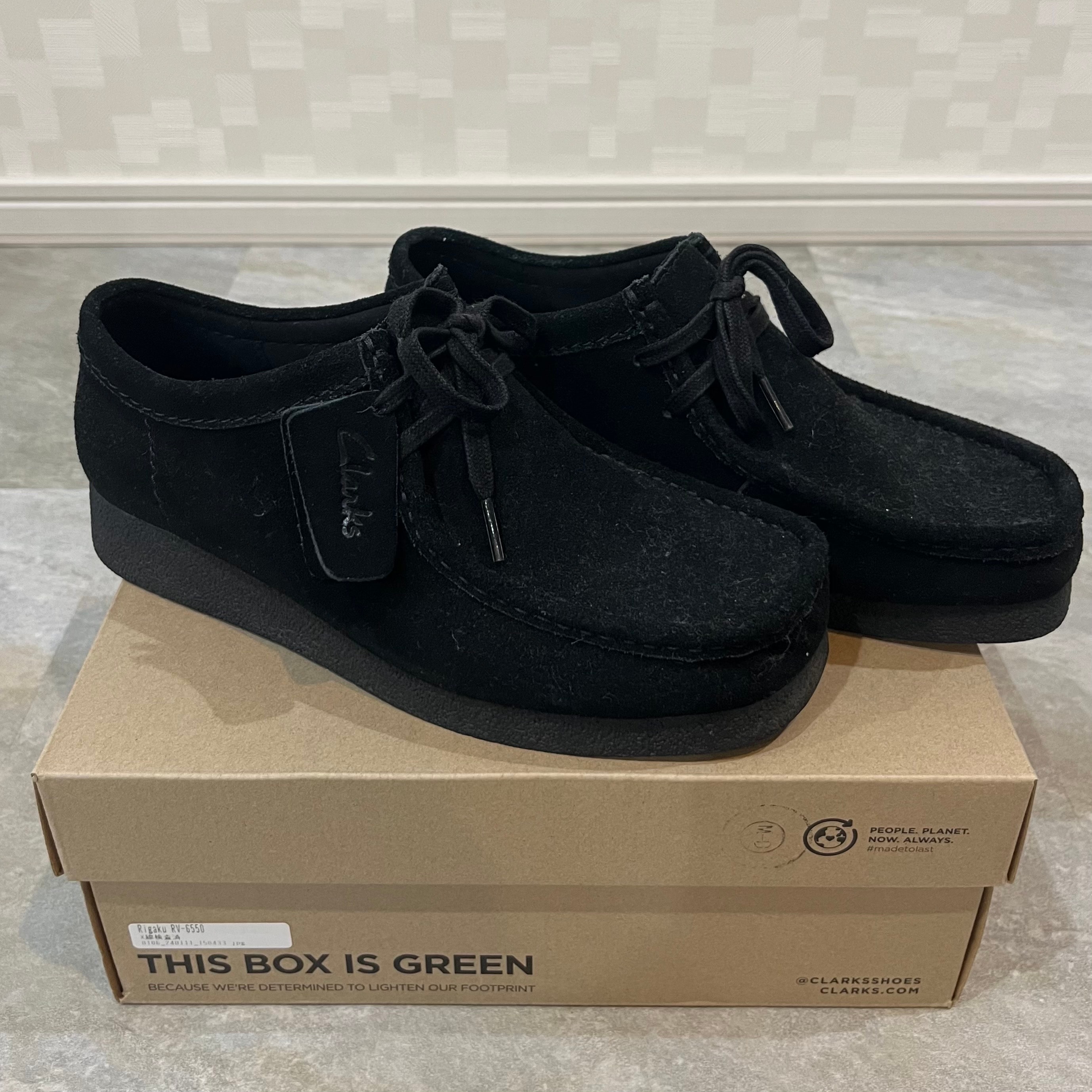 クラークス ワラビー エヴォ ウォータープルーフ "ブラックスウェード"