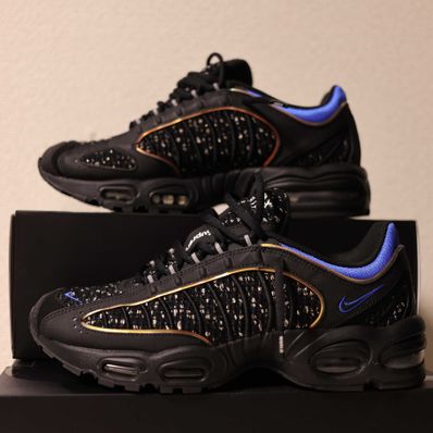 Supreme × Nike Air Max Tailwind 4 "Black"