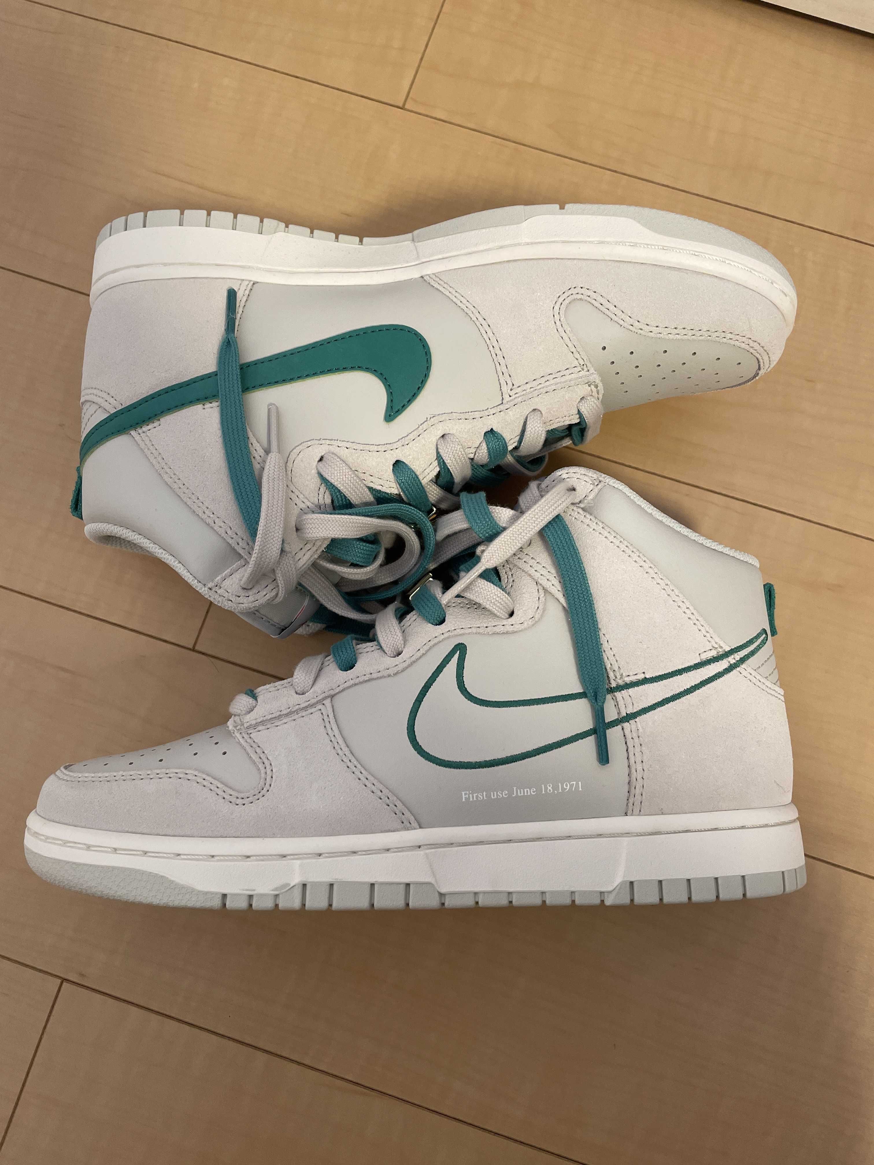 Nike Dunk High SE First Use "Light Bone/Green Noise"