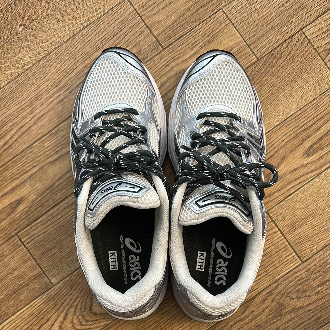 KITH × Asics Vintage Tech Gel-Kayano 14 "Cream/Scarab" (1203A566-100)