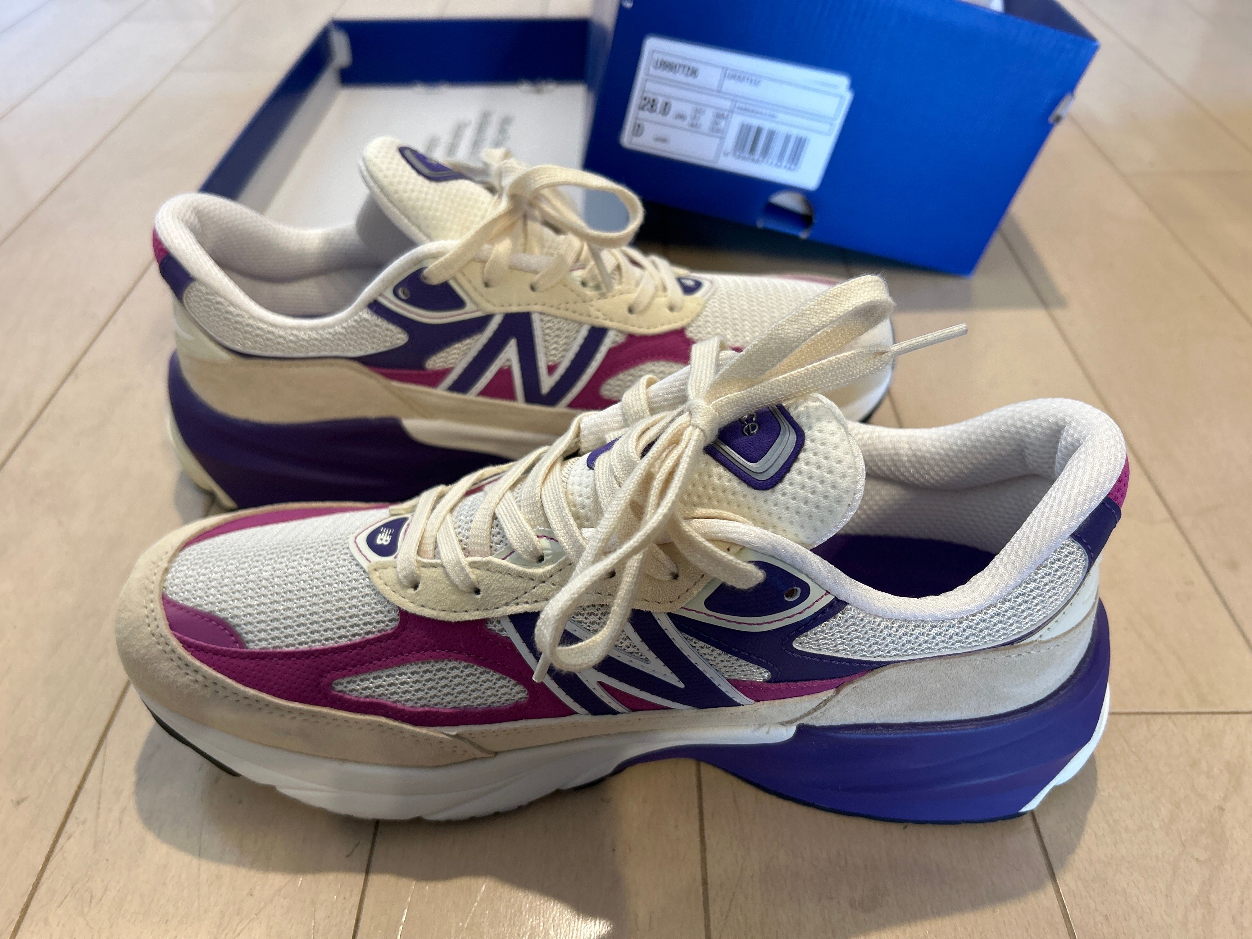 New Balance 990V6 "Magenta Pop"